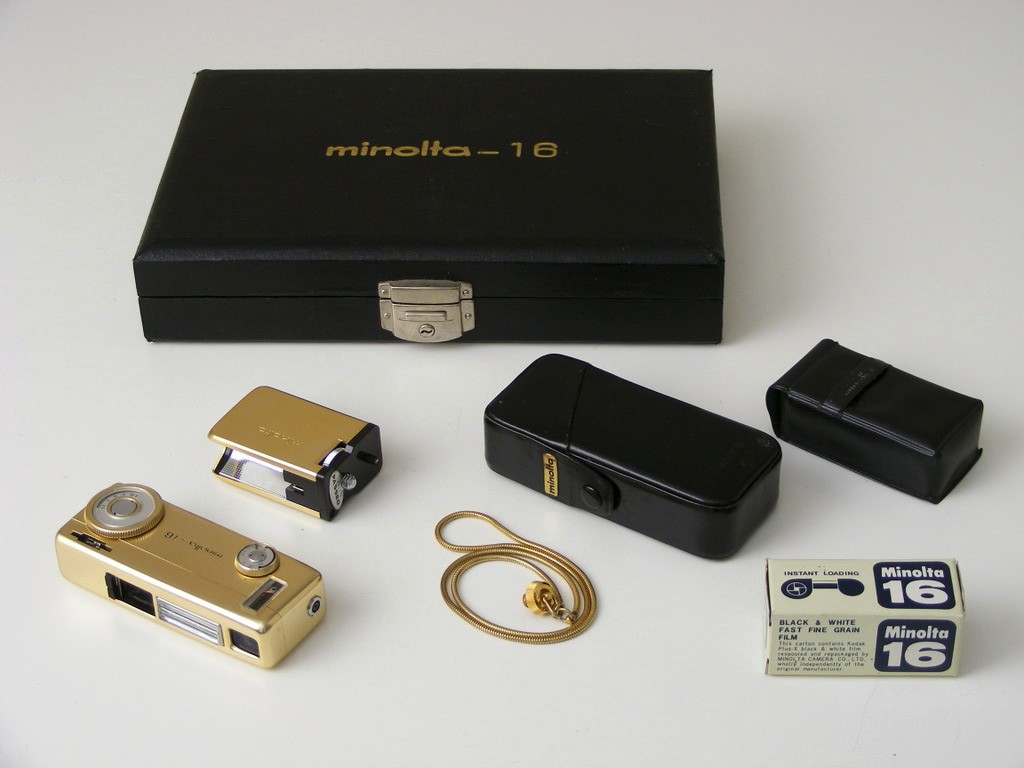 Vintage MINOLTA-16 MG Subminiature GOLD Camera Kit w/ Original Case, Film ~Works