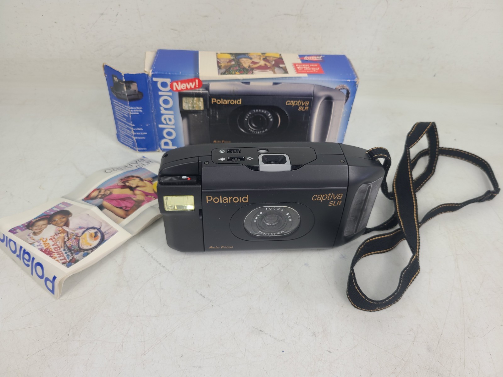 Polaroid Captiva SLR SE auto-focus f12 /107mm Camera (TESTED)