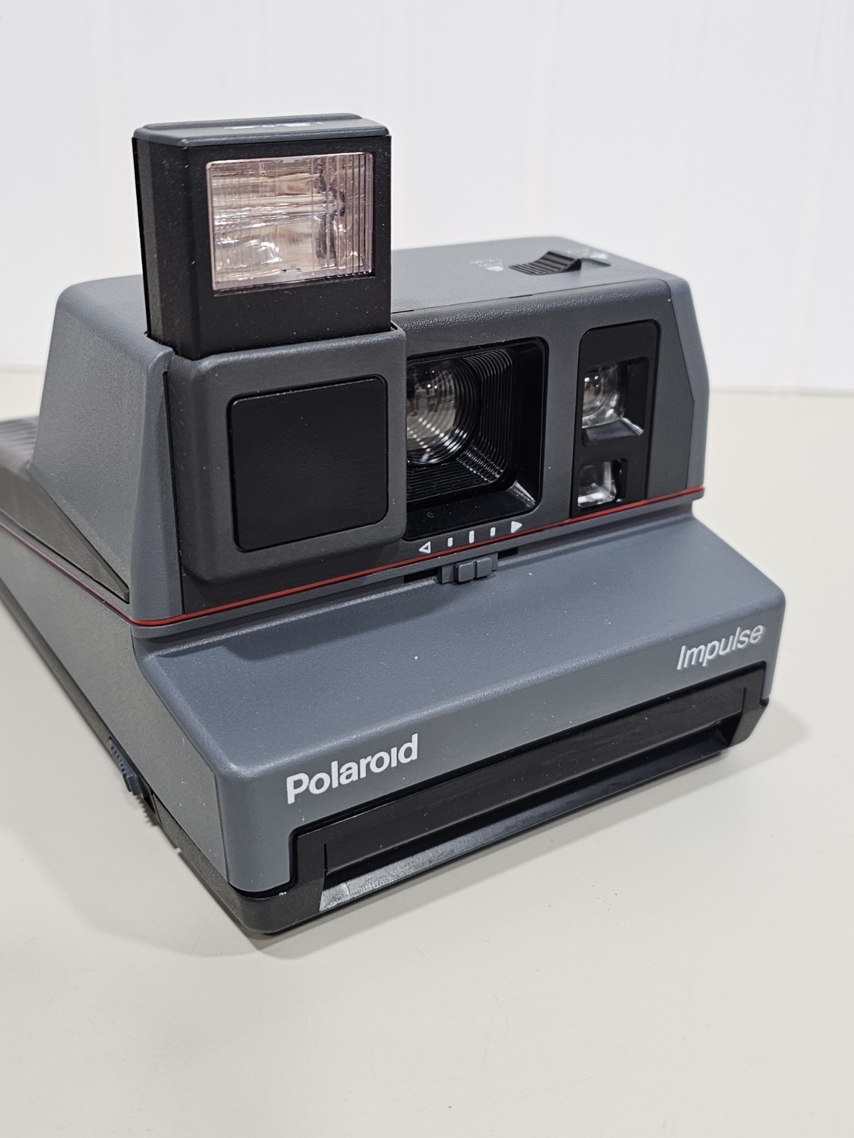 Polaroid Impulse 600 Camera w/Pop-Up Flash & Strap Tested Works