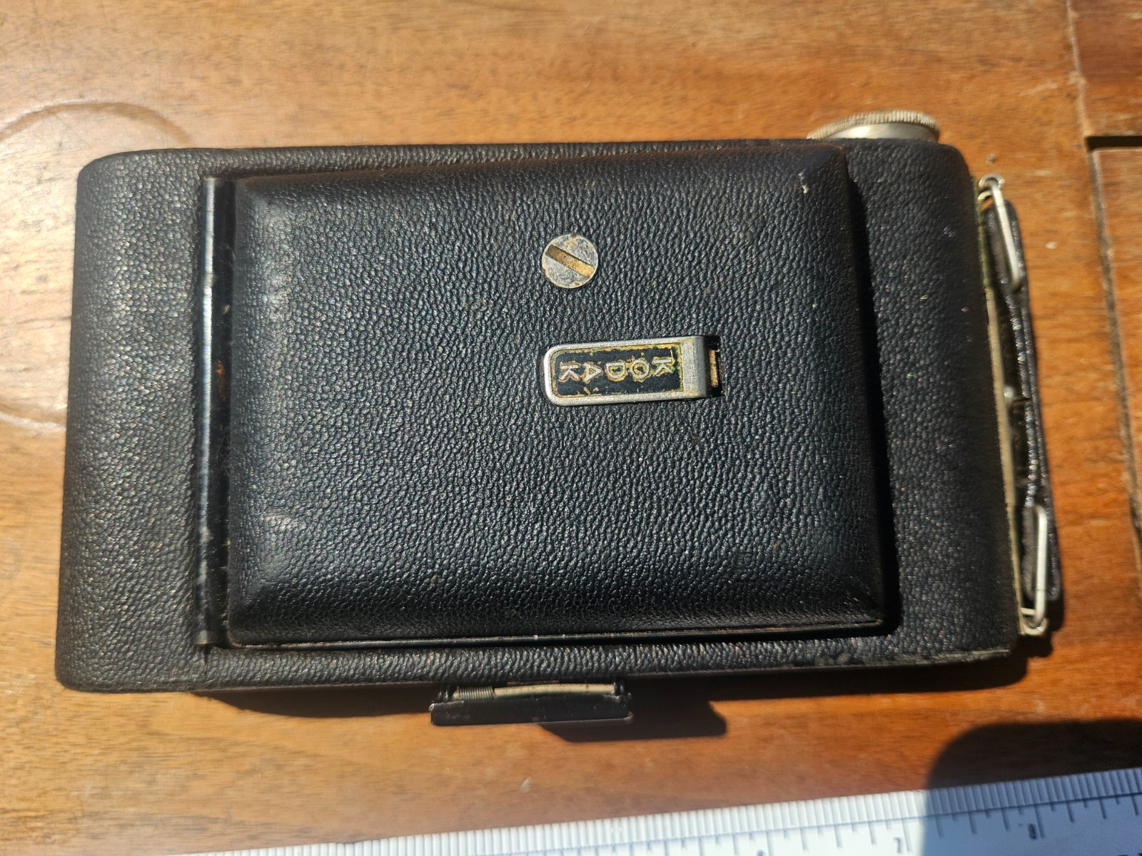 Vintage Kodak Vigilant Junior Six-20 Camera Untested For Display or Parts