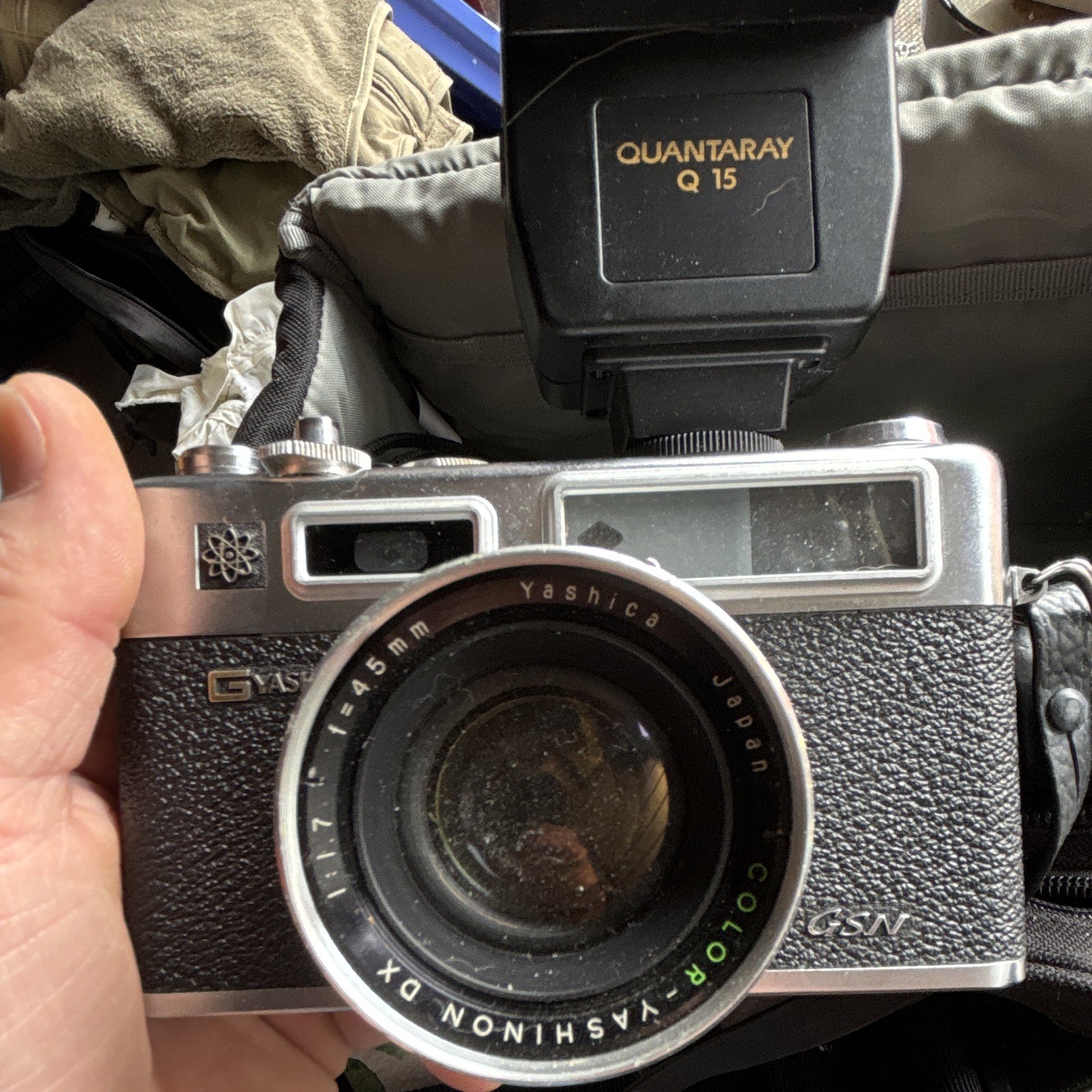 Yashica Electro 35 GSN Black 35mm Rangefinder Camera w/ Quantaray Q15 Flash