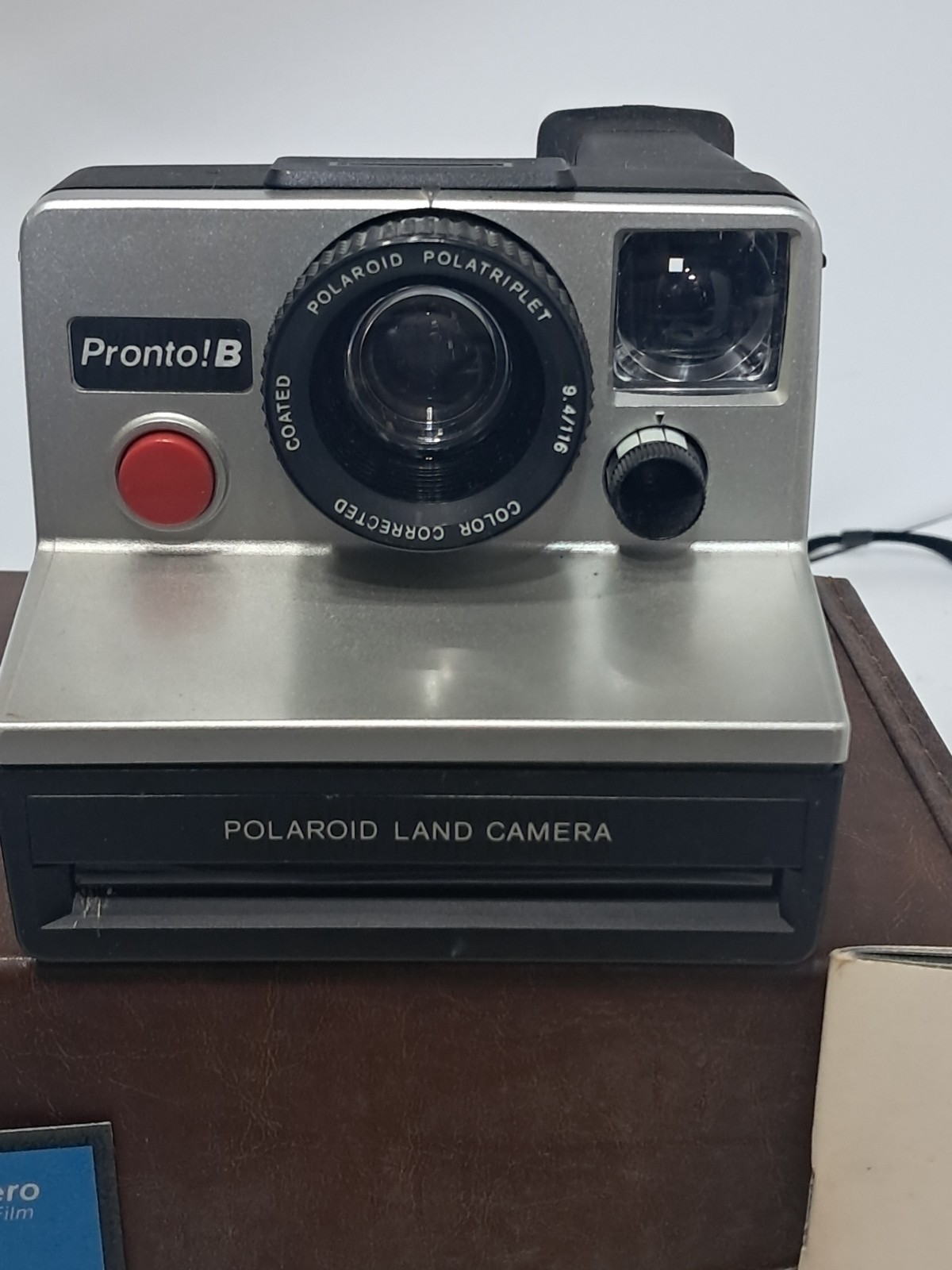 Vintage Polaroid Pronto!B Instant Film Camera With Case,Manual,Flash Bulbs (g)