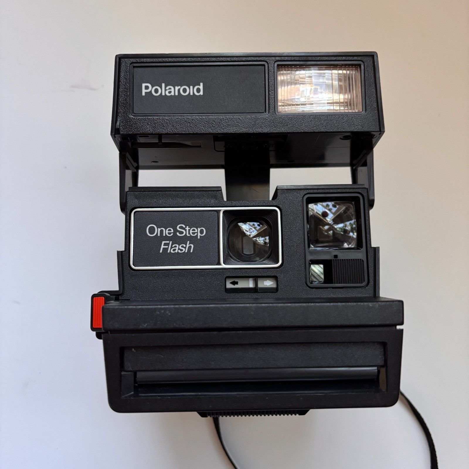 Polaroid 600 One Step Flash FULLY FUNCTIONAL