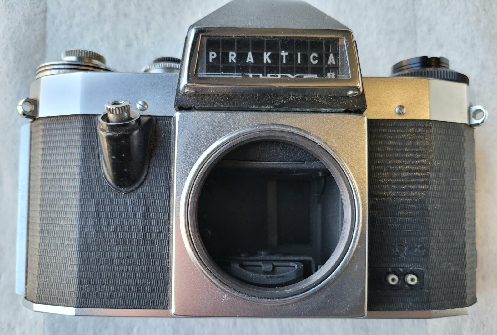 Camera Hanimex Praktica Nova B Germany 35mm Body for display, parts repair VTG