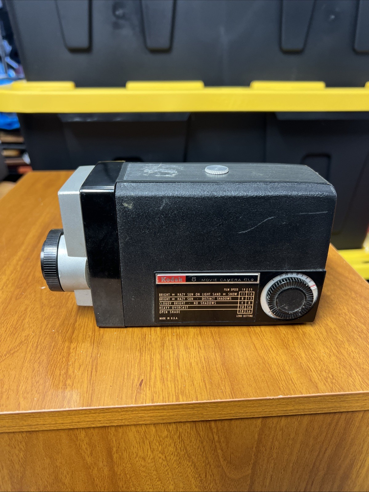 Vintage 1960s Kodak 8mm Movie Camera Kodak Ektanar Lens f/1.9 Untested