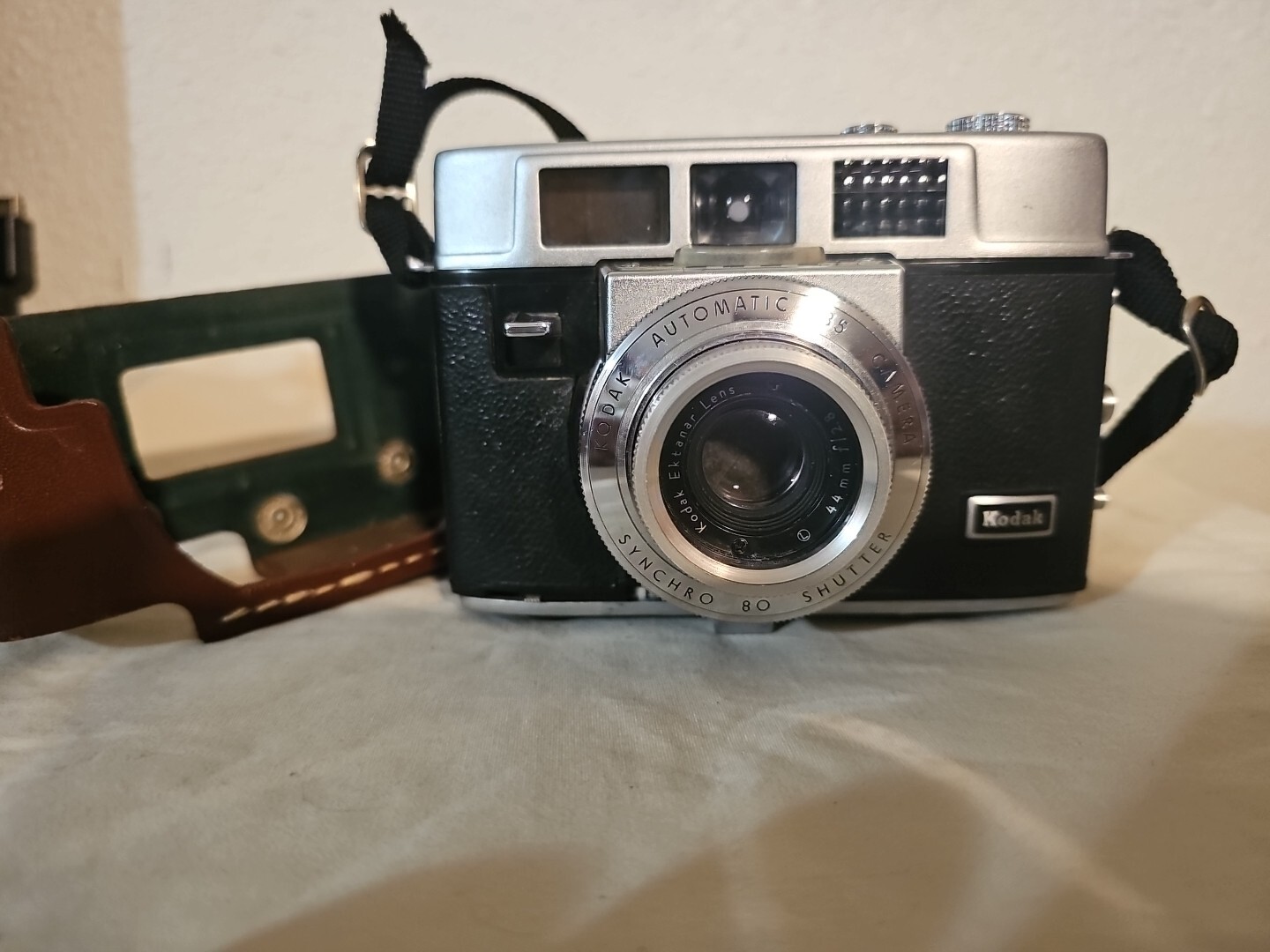 Vintage Kodak Automatic 35F Camera Ektanar 44mm f/2.8 Lens – Untested w/case