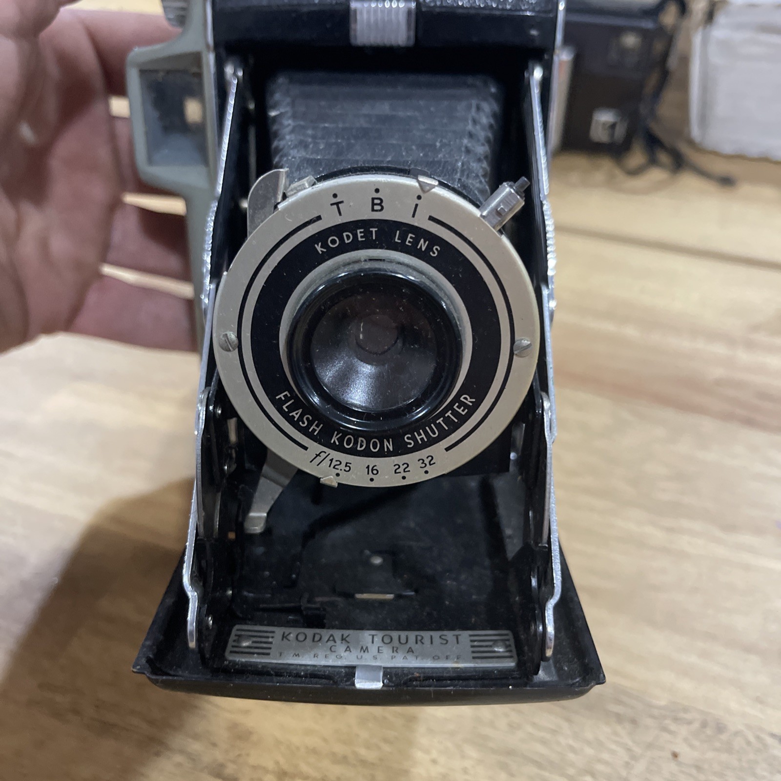 Vintage Kodak Tourist Folding Film Camera 620 film KODET LENS Untested