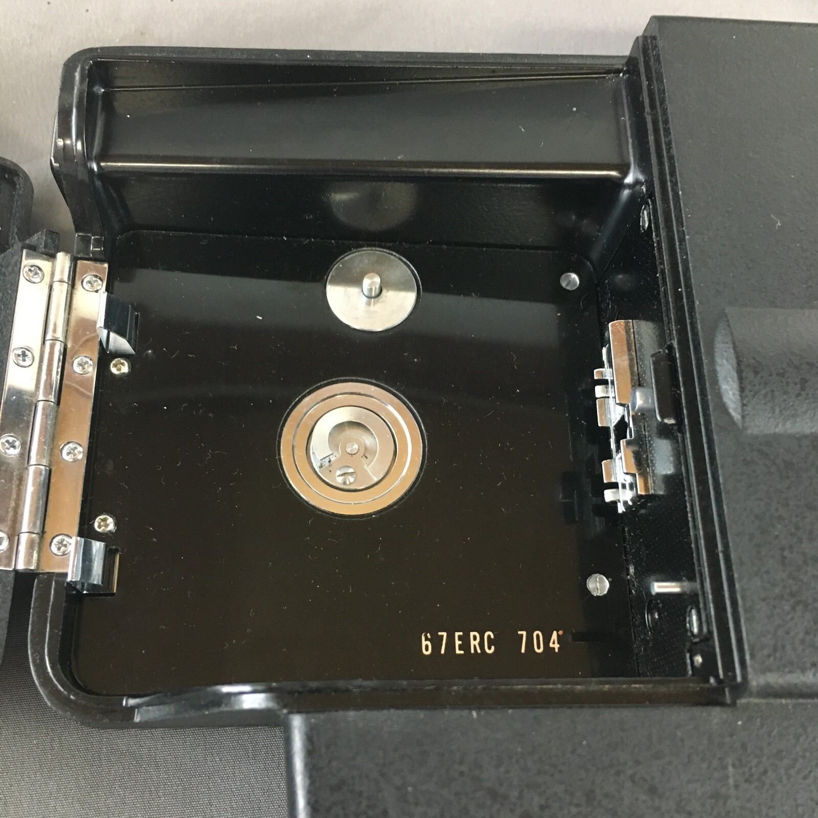 Montgomery Wards Super 8mm Zoom Aim & Shoot Cartridge Load Camera – UNTESTED