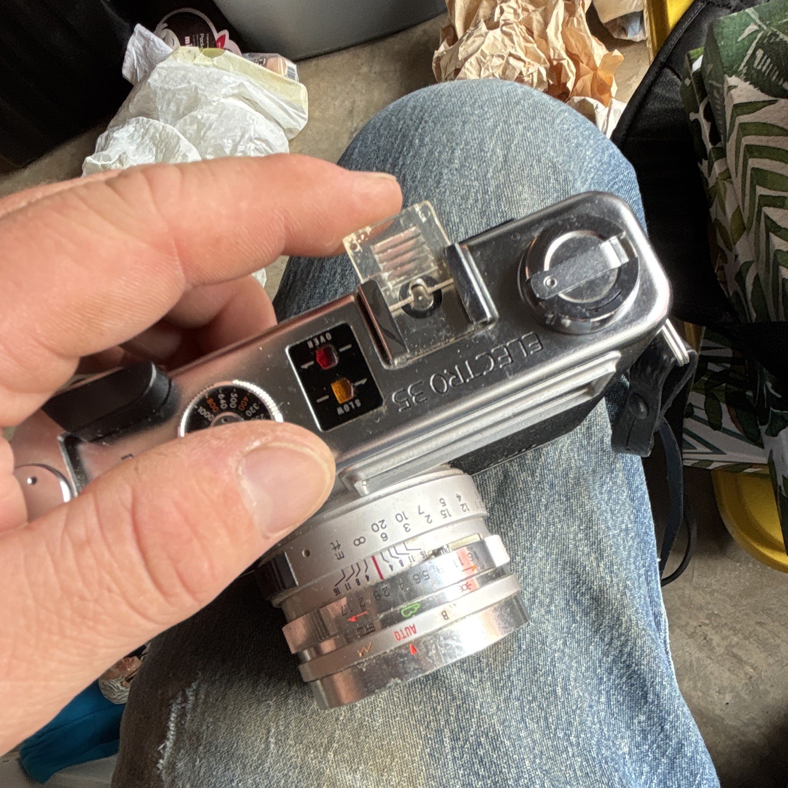 Yashica Electro 35 GSN Black 35mm Rangefinder Camera w/ Quantaray Q15 Flash