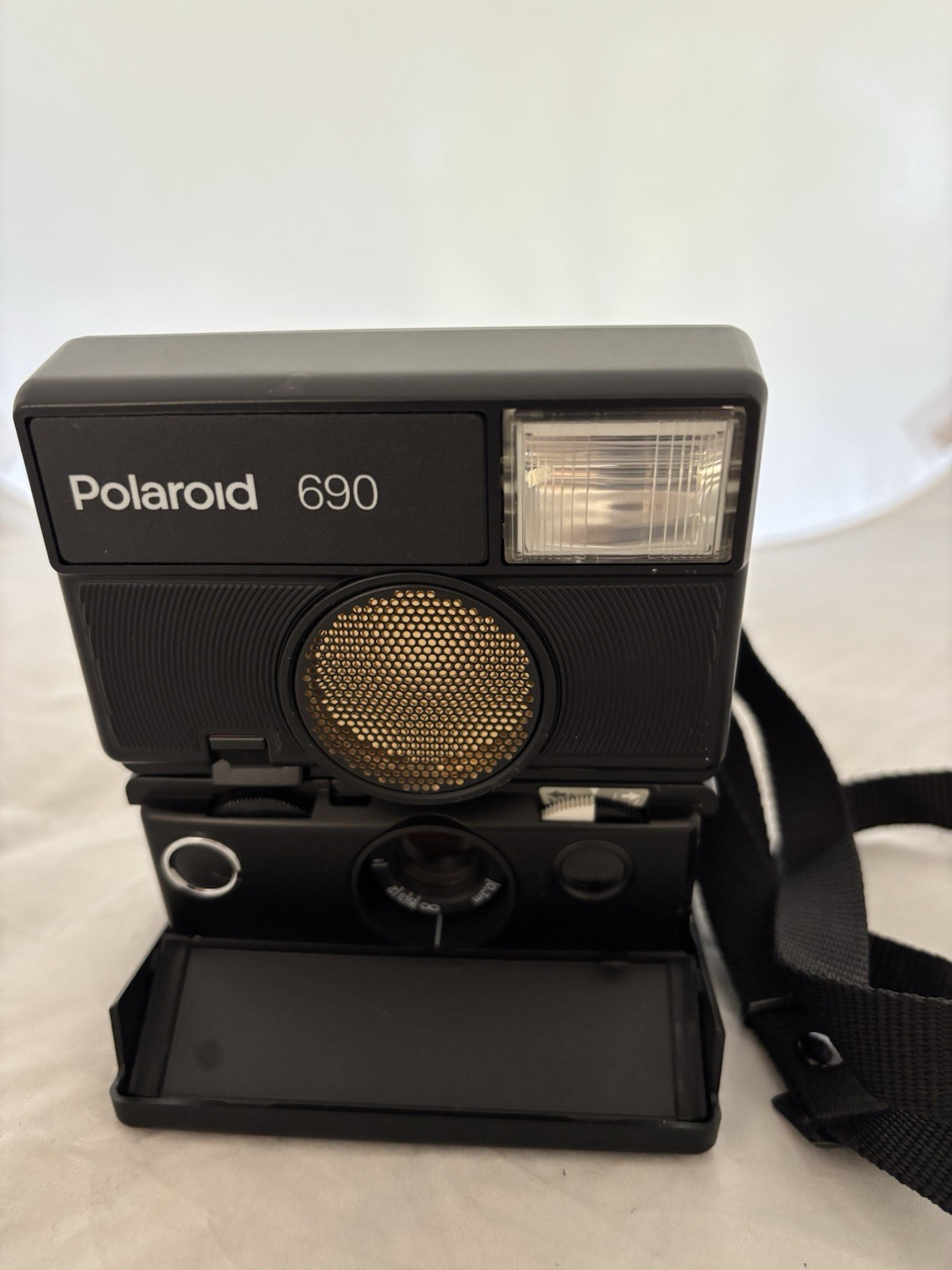 Polaroid 690 Vintage Instant Film Camera Black w/ Shoulder Strap