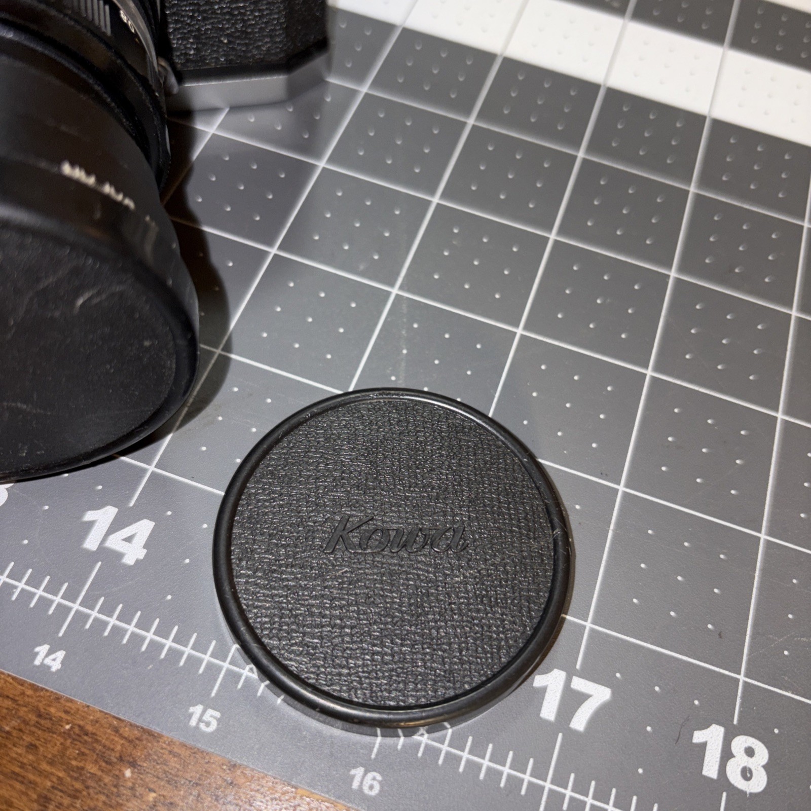 Kowa set R2 Camera with Kowa-R 1:1.8/50 Lens-Japan-UNTESTED PARTS/ Repair Xtras