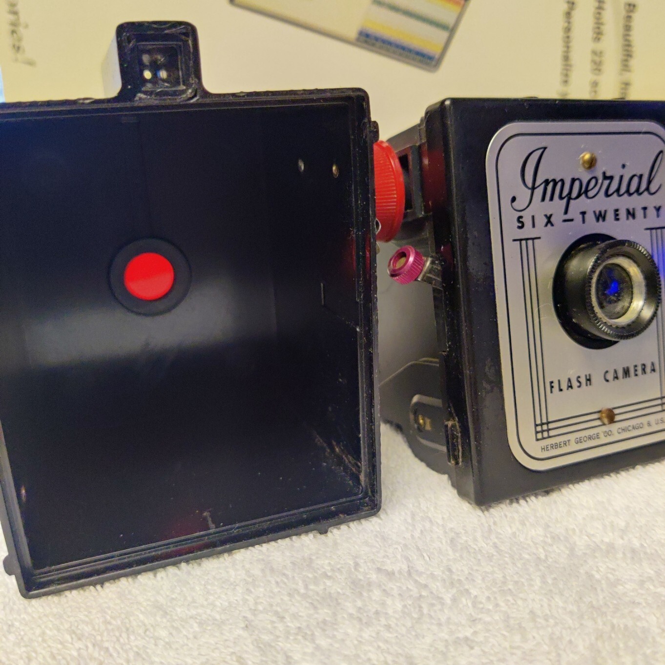 Vintage BRAUN IMPERIAL SIX-TWENTY BOX PRESS FLASH Camera * USA * 620 Film