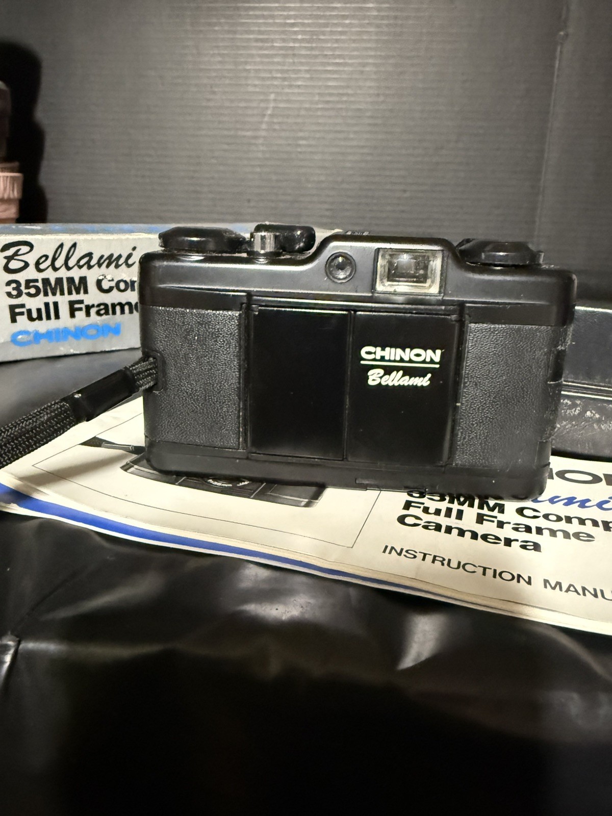 CHINON BELLAMI AUTO 120 35mm Compact Full Frame Camera w/ Lens Door Japan