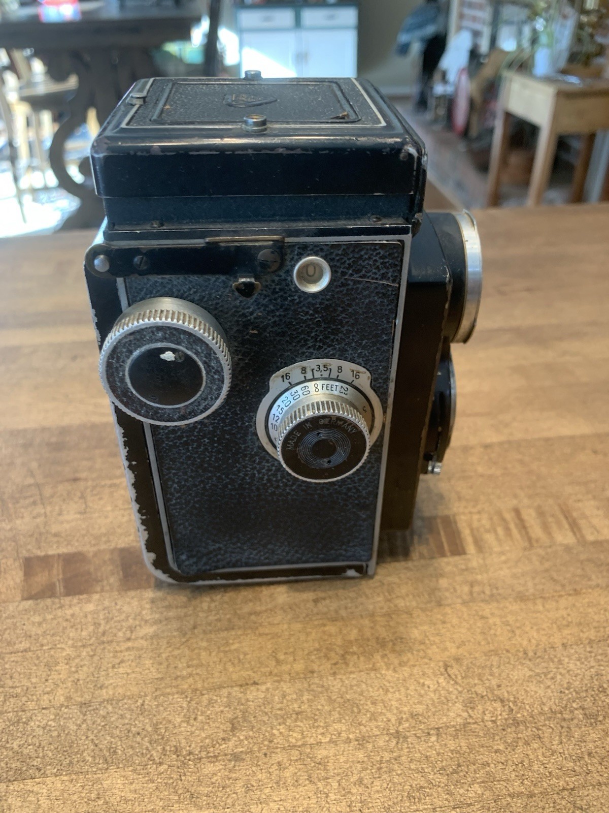 Vintage Rolleicord twin lens reflex camera-German-Early Photography