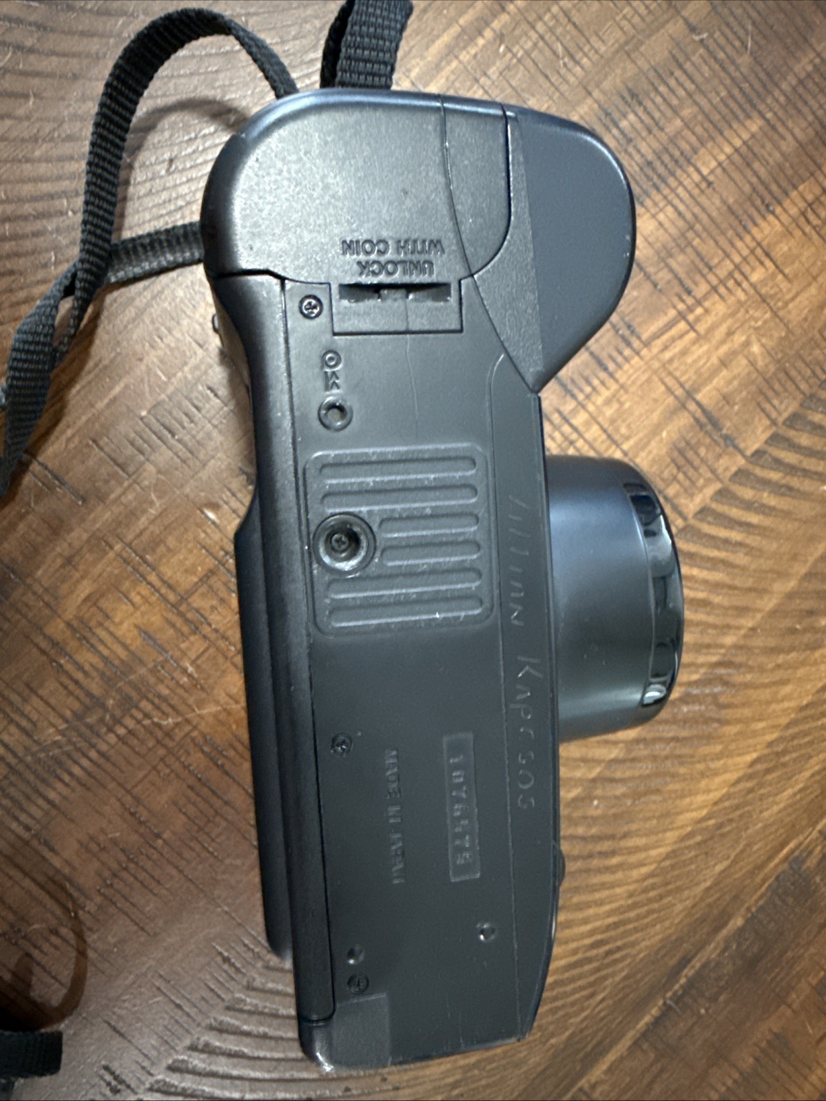 OLYMPUS QUICK SHOOTER ZOOM Point & Shoot 35mm Film Camera