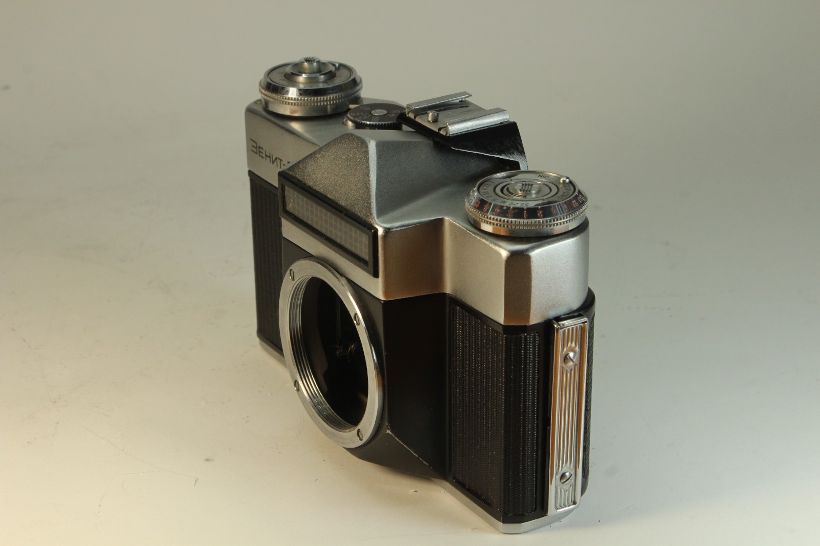 Zenit E Soviet Camera Slr Lens Helios 44 m M42, Films 35 mm Olympiada-80 USSR.
