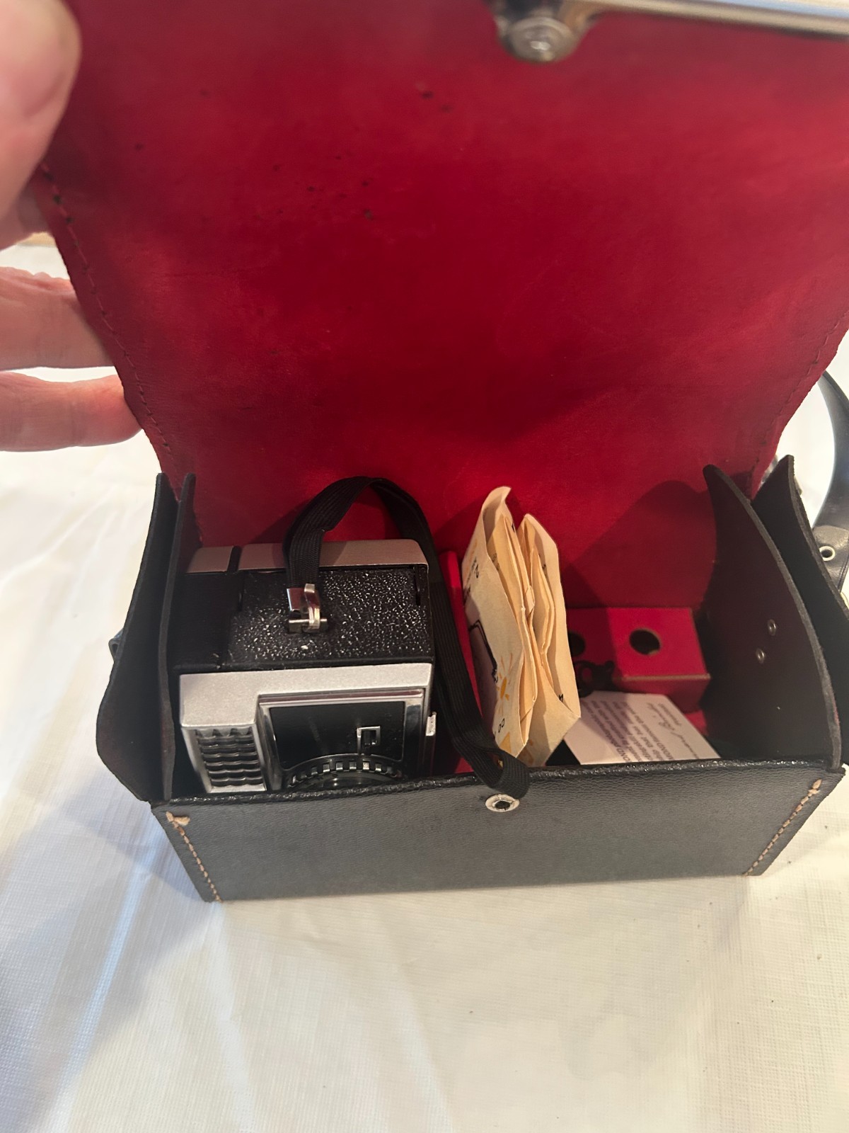 Vintage Kodak Instamatic 304 Camera, Instructions, & Carry Case- Untested