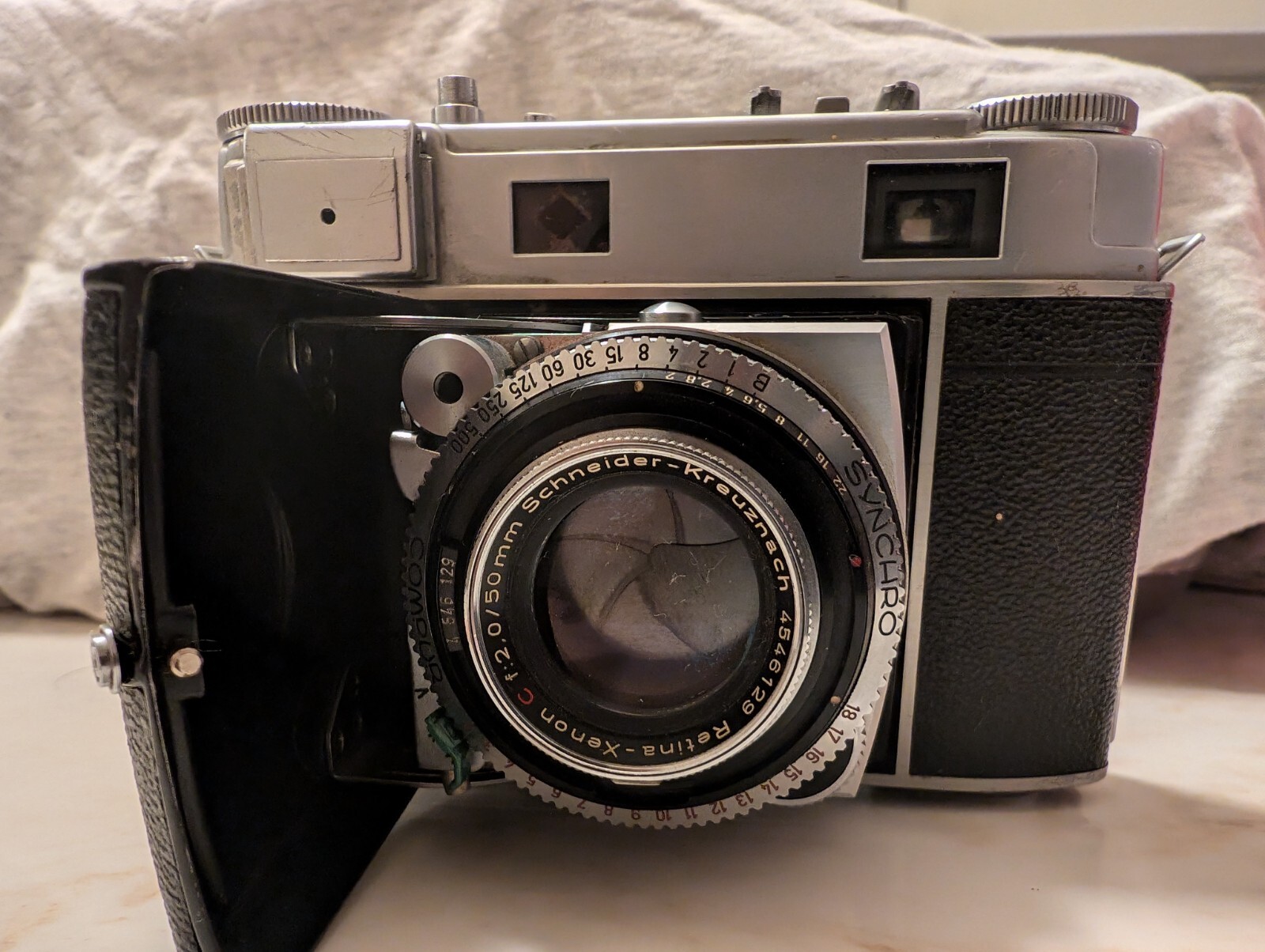 Kodak Retina IIIC (BIG C) w/ Schneider 35mm f.2 lens Made in Germany Working