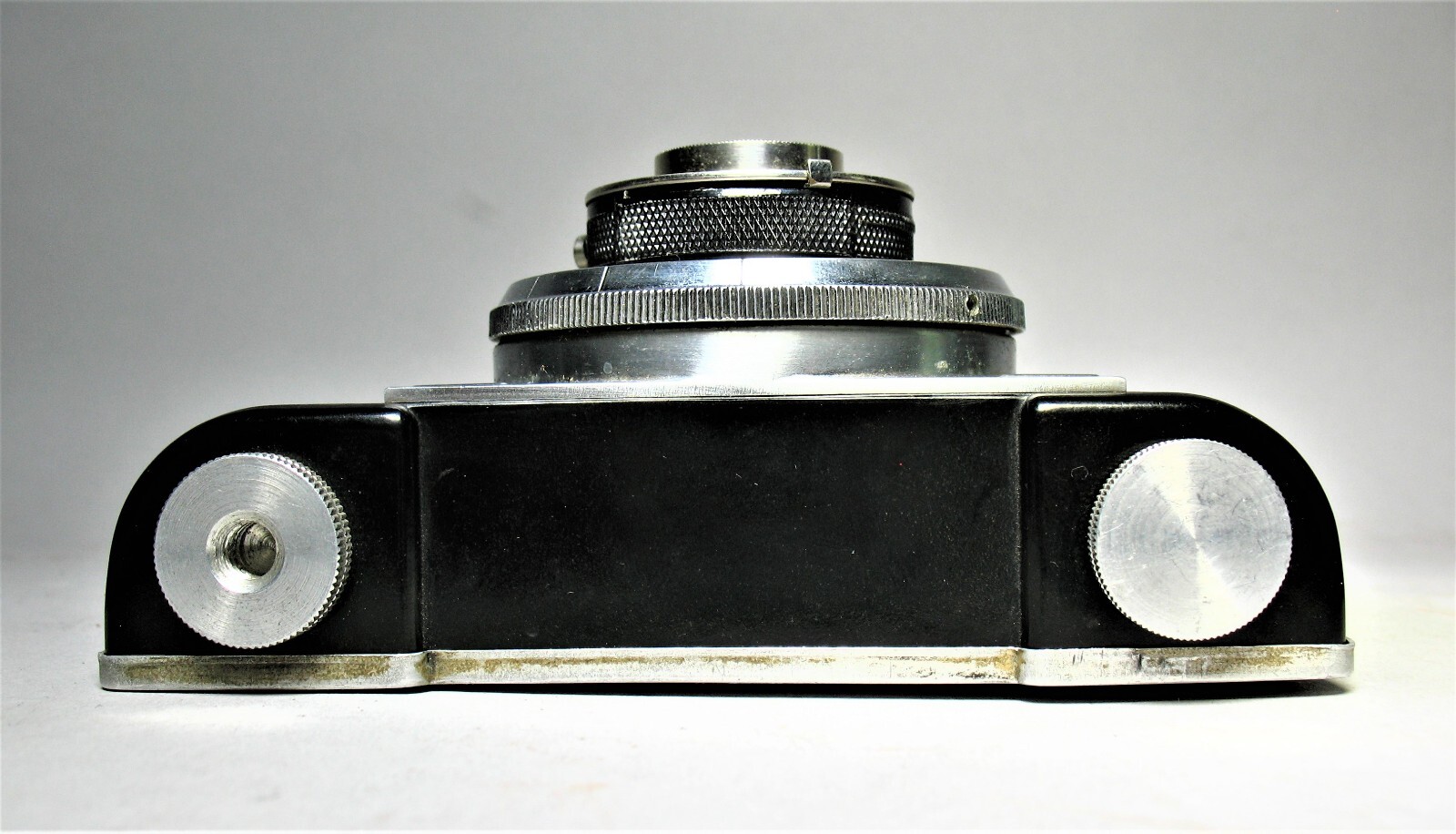 Detroit Detrola Model D Bakelite Camera 127 Roll Film with 50mm Anastigmat Lens