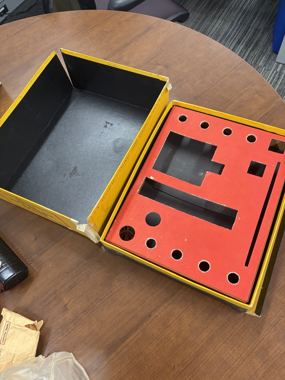 Two Vintage Kodak Brownie Hawkeye Outfit Original Box Flash Camera + Accessories