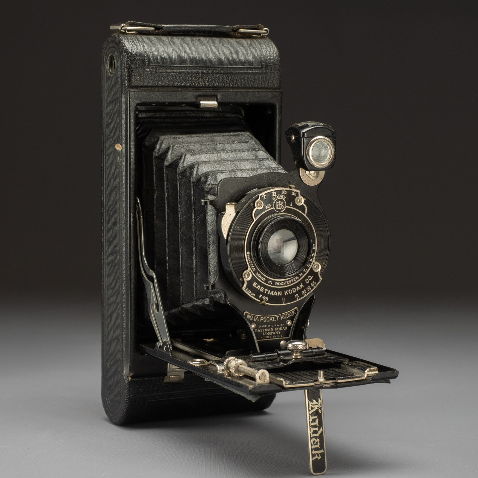 No.1A Pocket Kodak Very Clean 1926-1932 Film Size 116 With Case