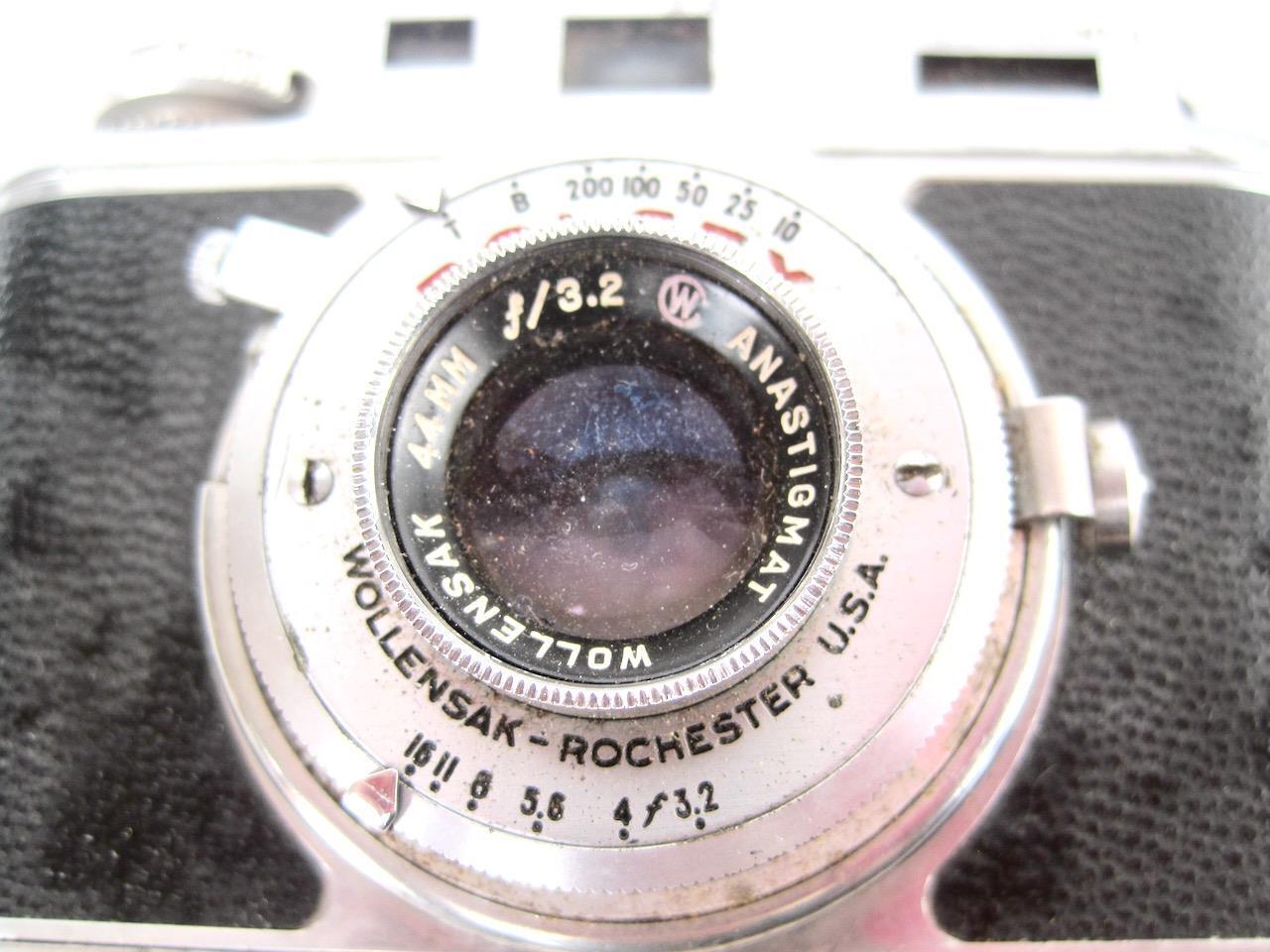 Bolsey B Compact 35 mm Camera Wollensack Anastigmat Lens 44/3.2 1947-56