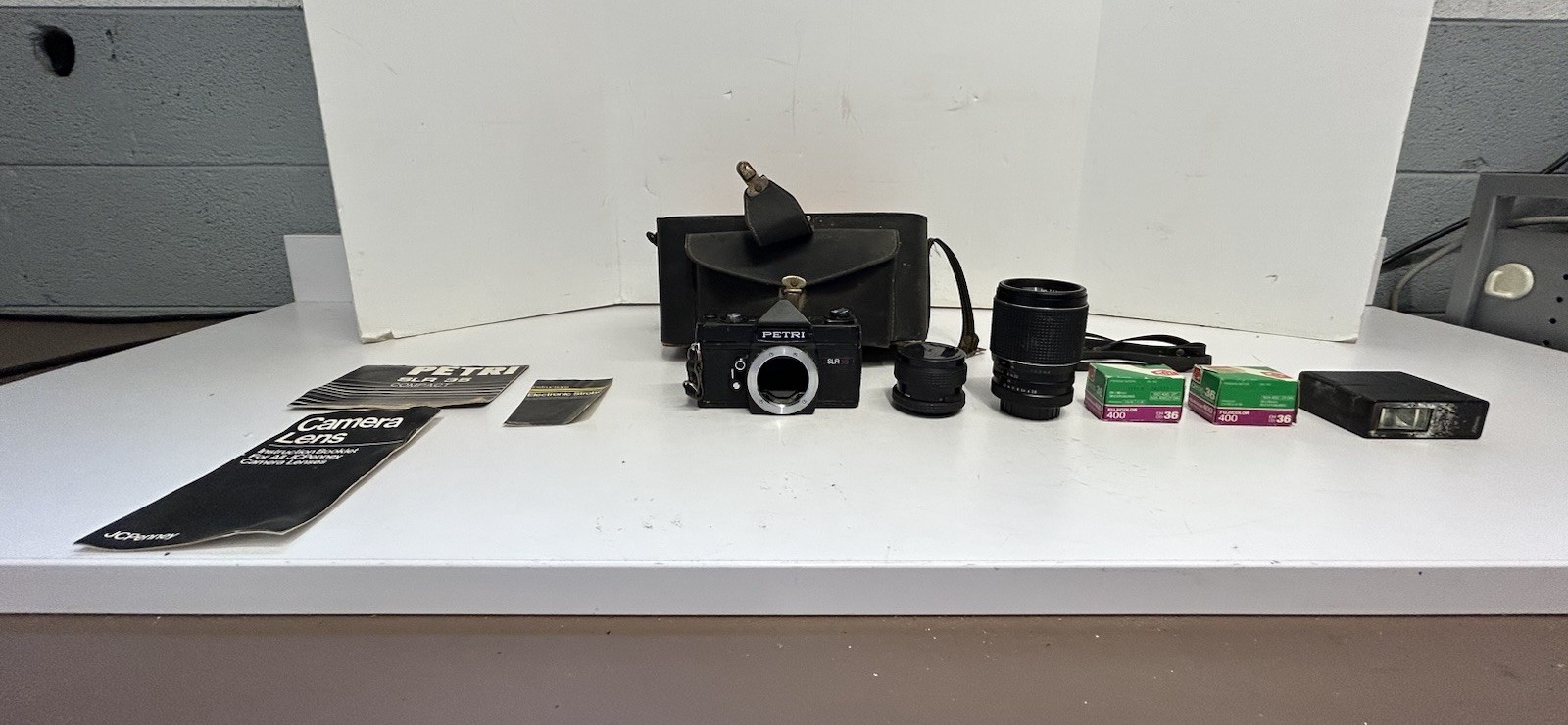 Vintage Petri SLR35 Camera, Case & Lenses 1:1.8 JCPenney Multi-Coated Optics Set