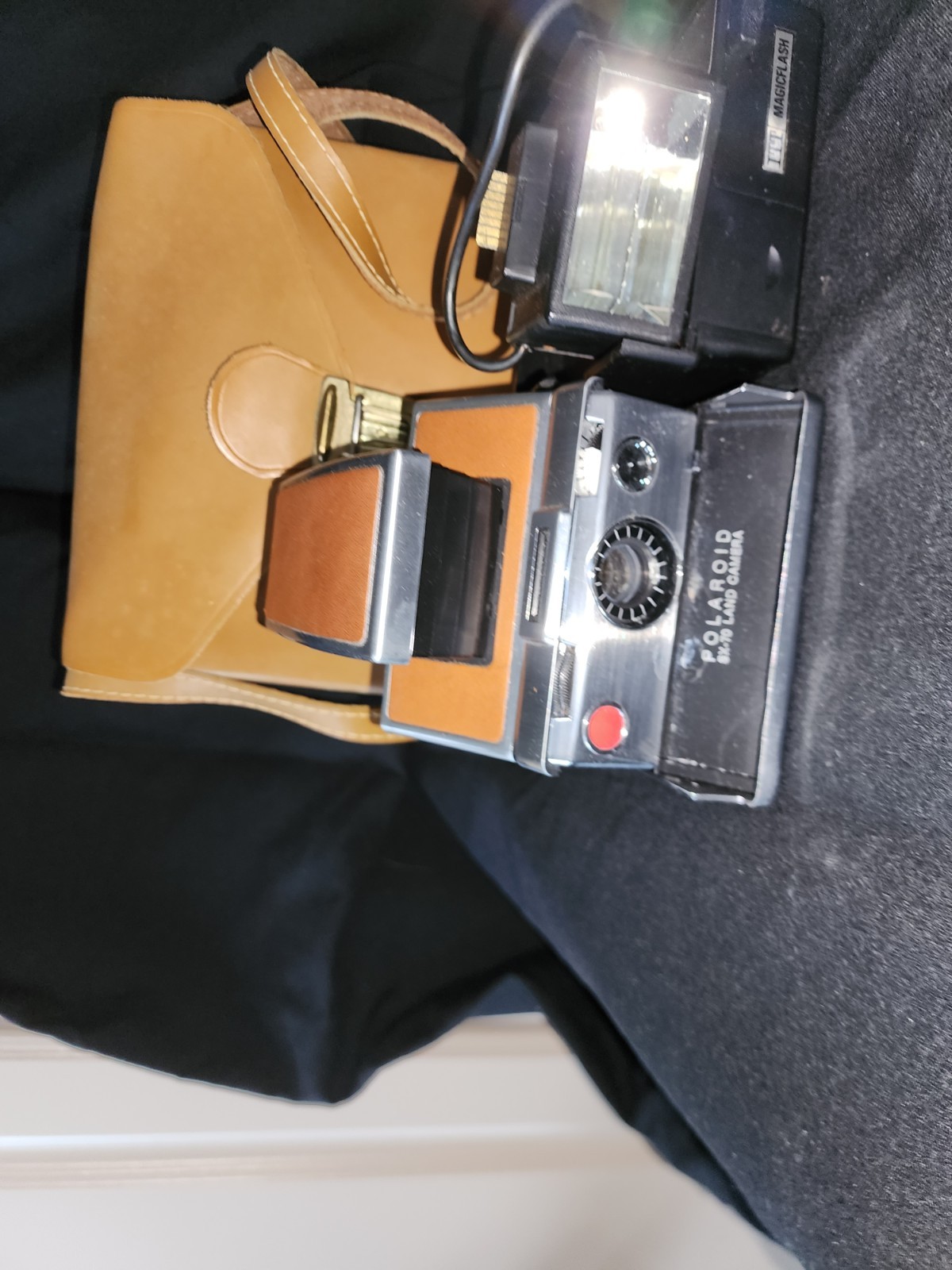 Polaroid SX-70 Alpha 1 Land Camera Tan Leather Untested