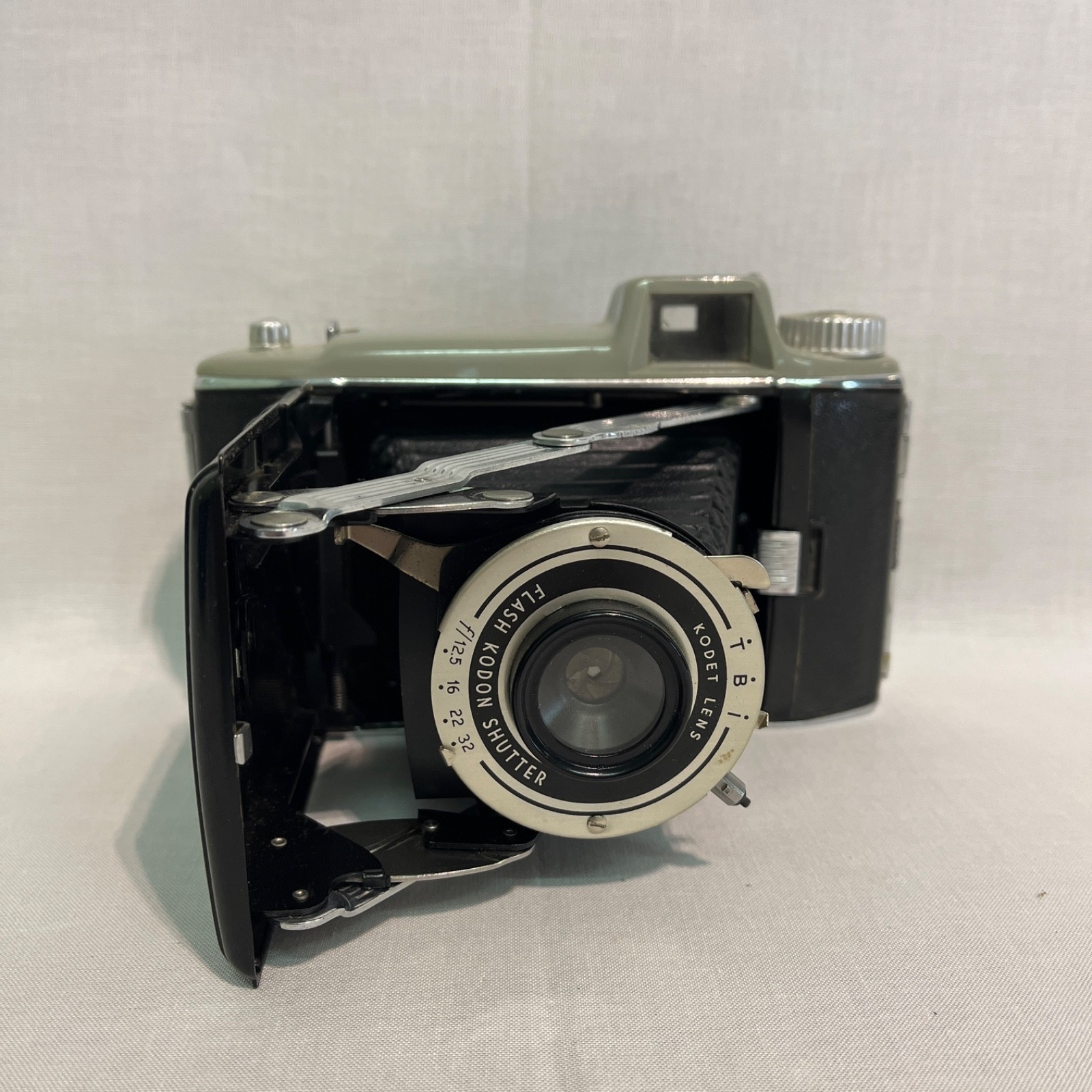 Vintage Kodak Tourist Camera Kodet Lens