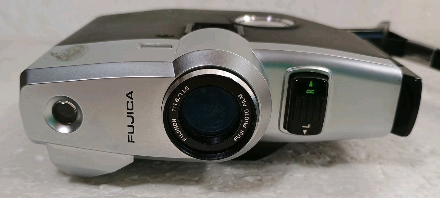 Fujica Single-8 P2 Movie Camera Vintage 8mm Film Camera Used Selling For Parts