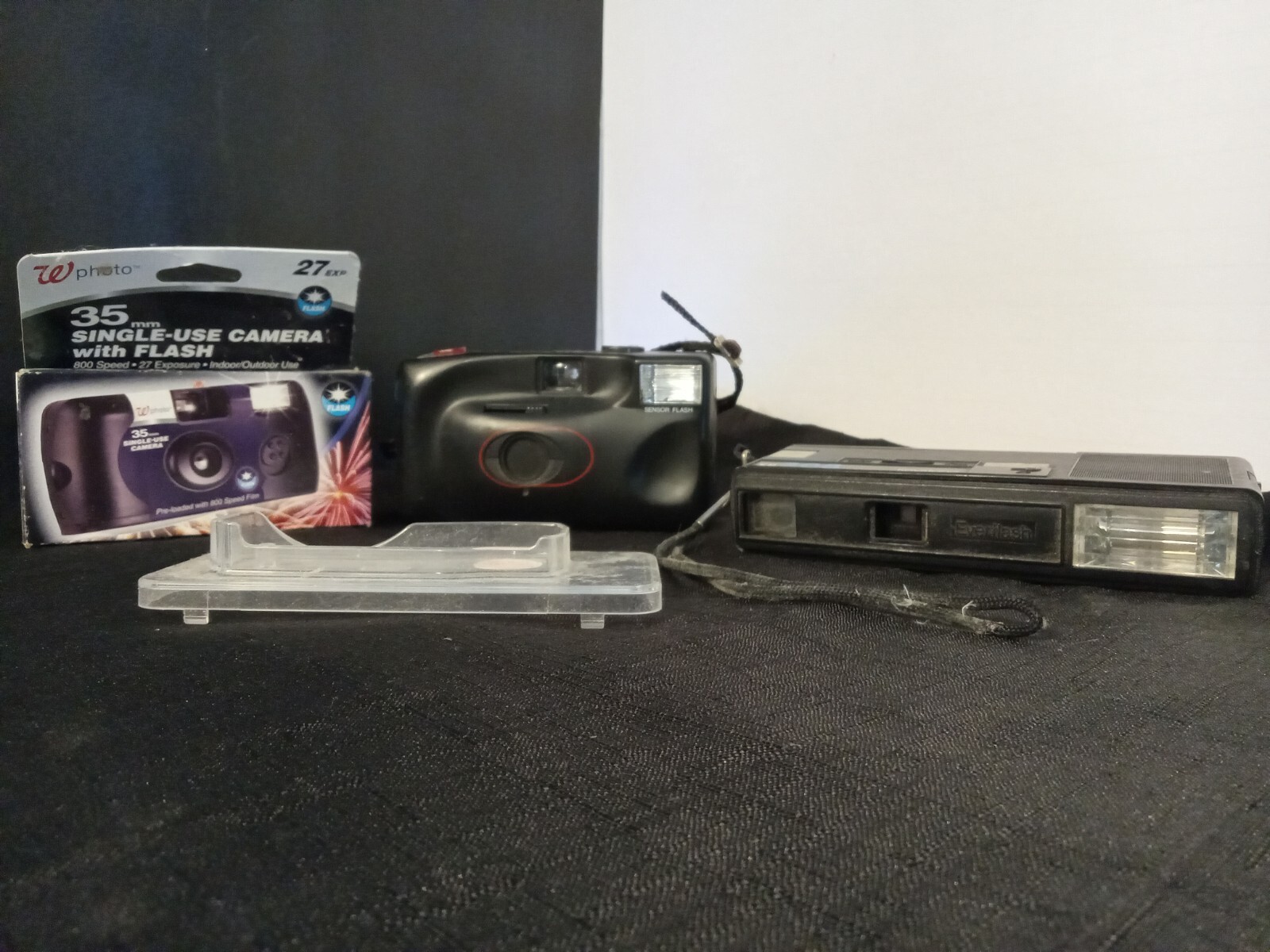 Vintage Cameras and Equipment Not sure if it works. Various Types