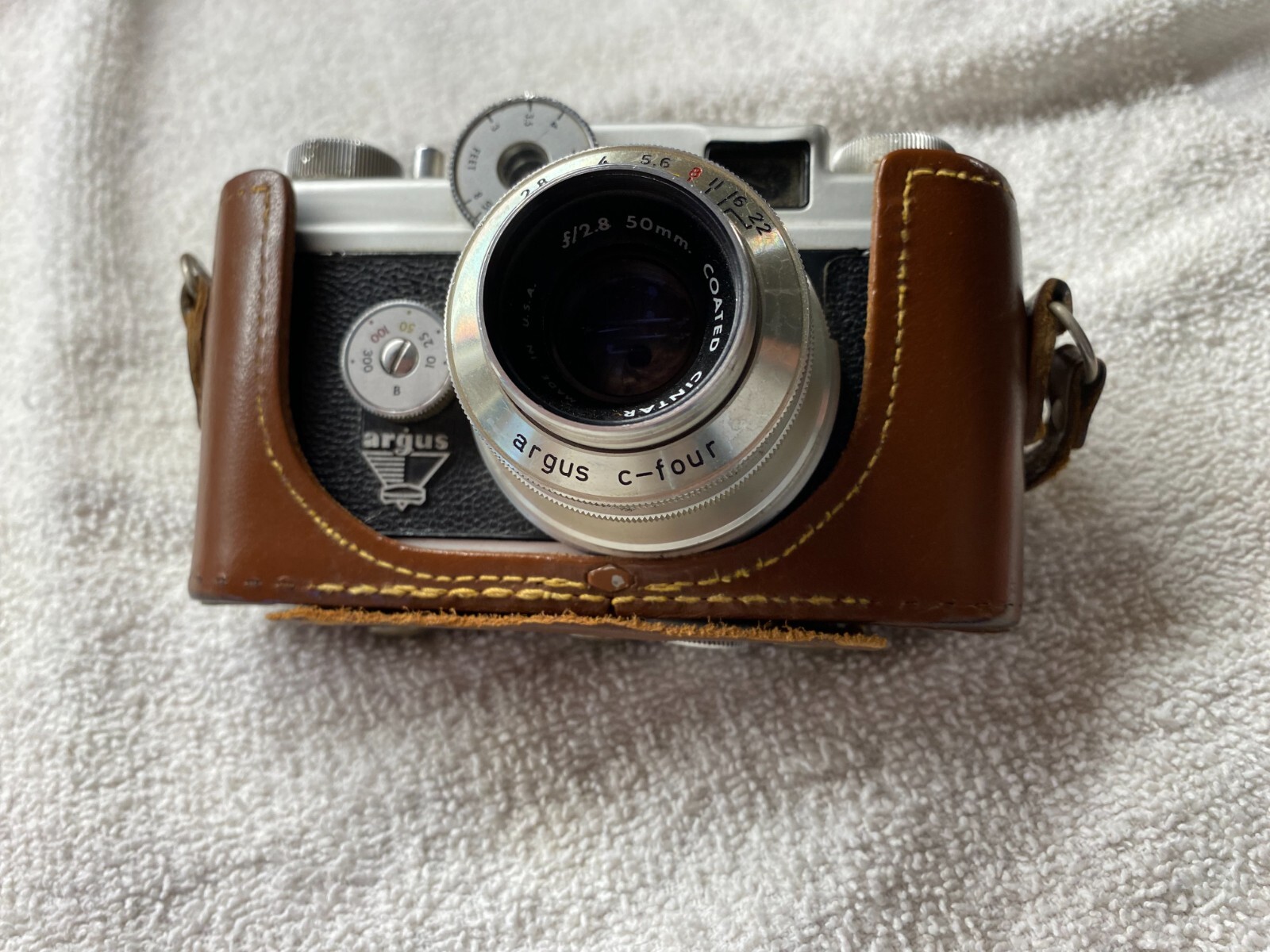 ARGUS C4 CAMERA W/CASE