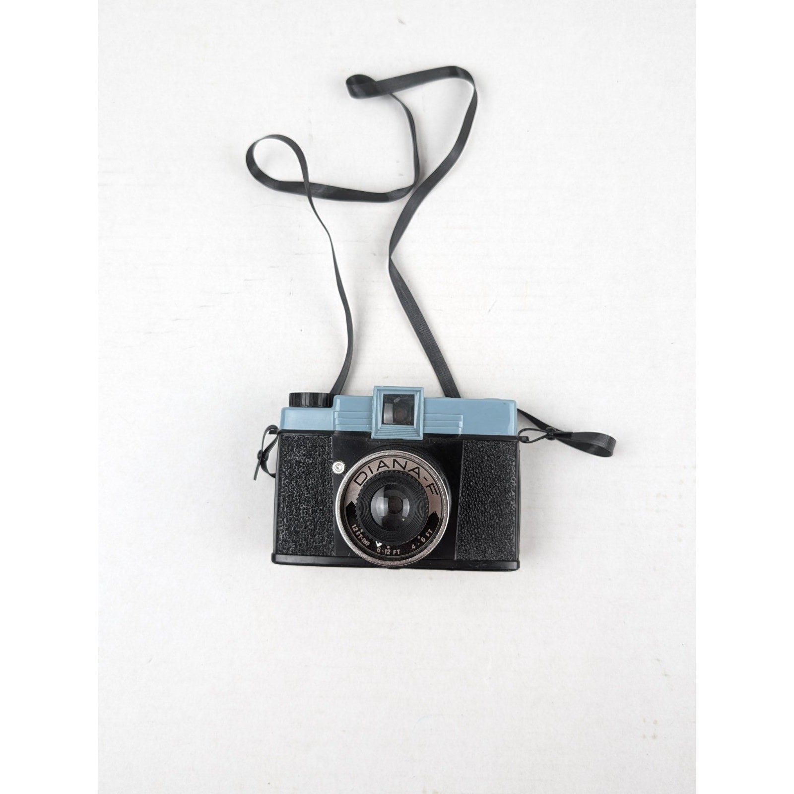 Vintage Diana F Lomography Toy Camera Blue Black 120 Film Soft Focus Retro