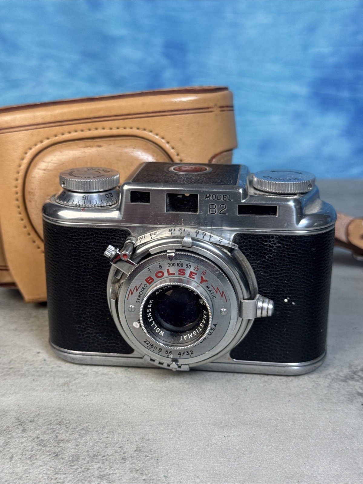 Vintage Bolsey Model B2 35mm Camera Wollensak Anastigmat 44mm f/3.2 Lens
