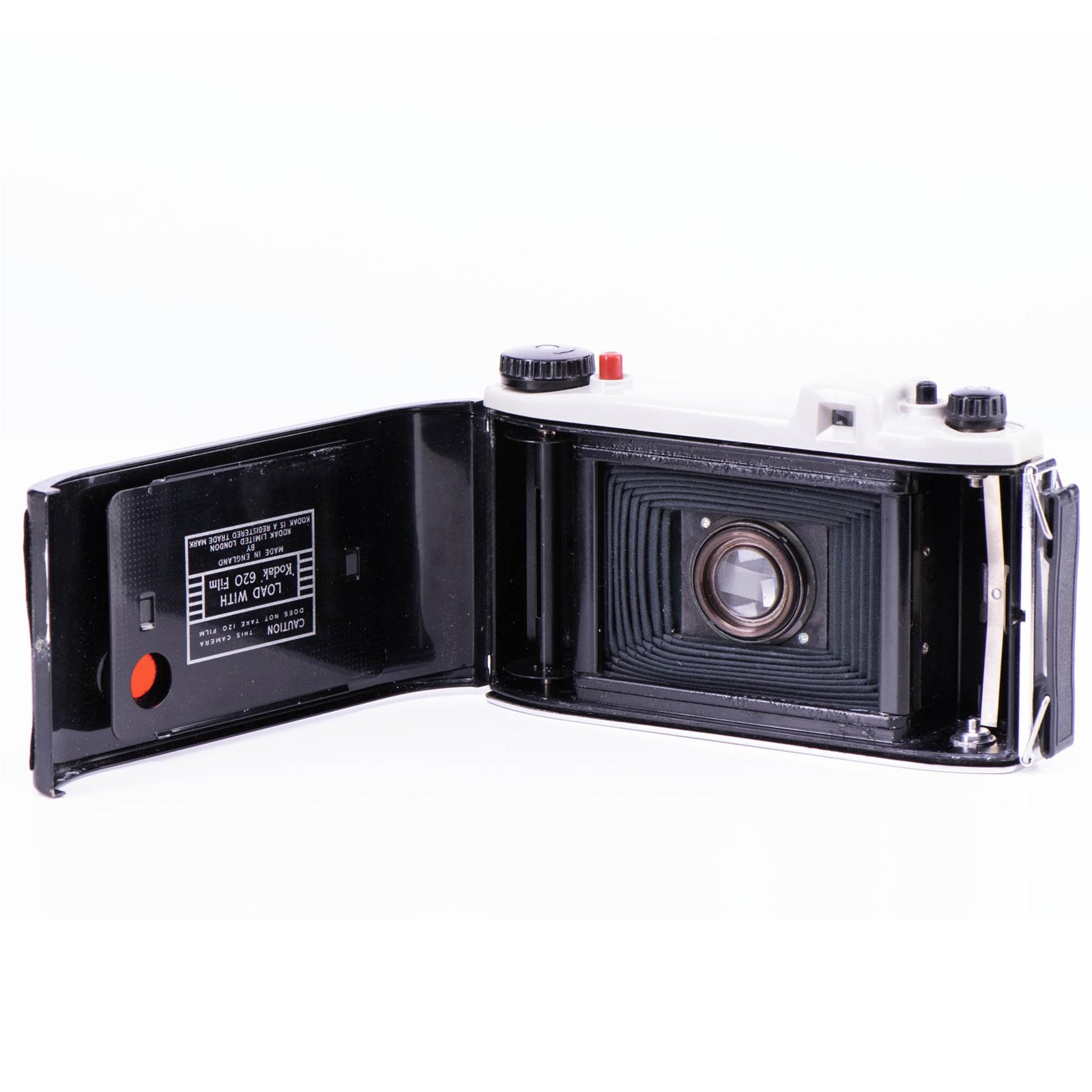 Kodak Junior 2 Camera | Anaston 105mm f6.3 lens | England | 1954 – 1959