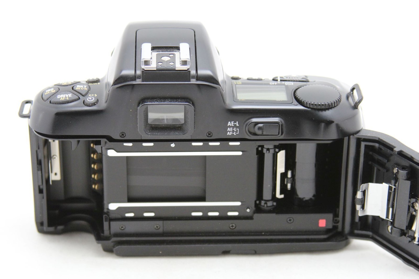 F601 Nikon AF vintage analog camera & macro lens Tamron AF 28 – 300mm F/3.5-6.3