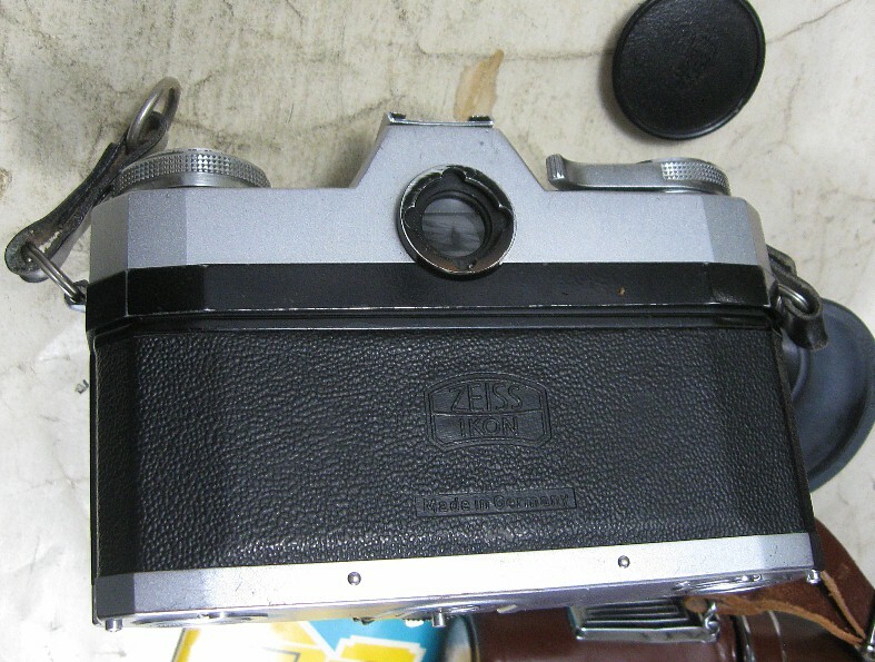 Vintage Estate 35mm Contaflex Super Carl Ziess Ikon 35mm & 50mm Lens Set