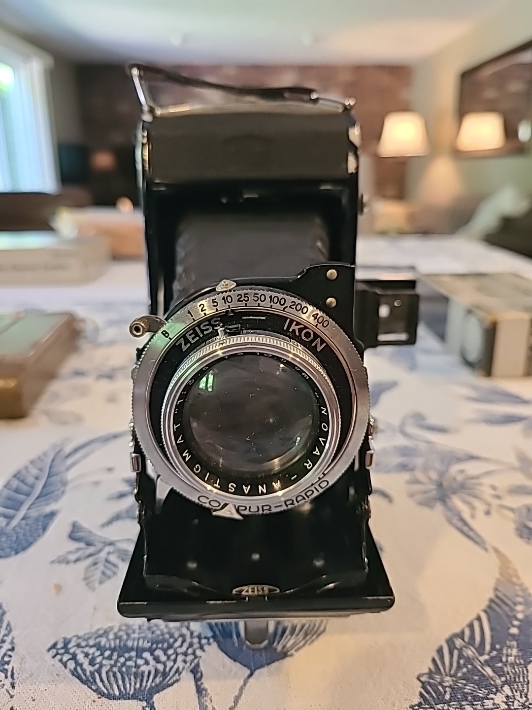 Zeiss Ikon Compur-Rapid Folding Camera 6x9cm Film, Antistigmat 1:3,5 f=10,5 cm
