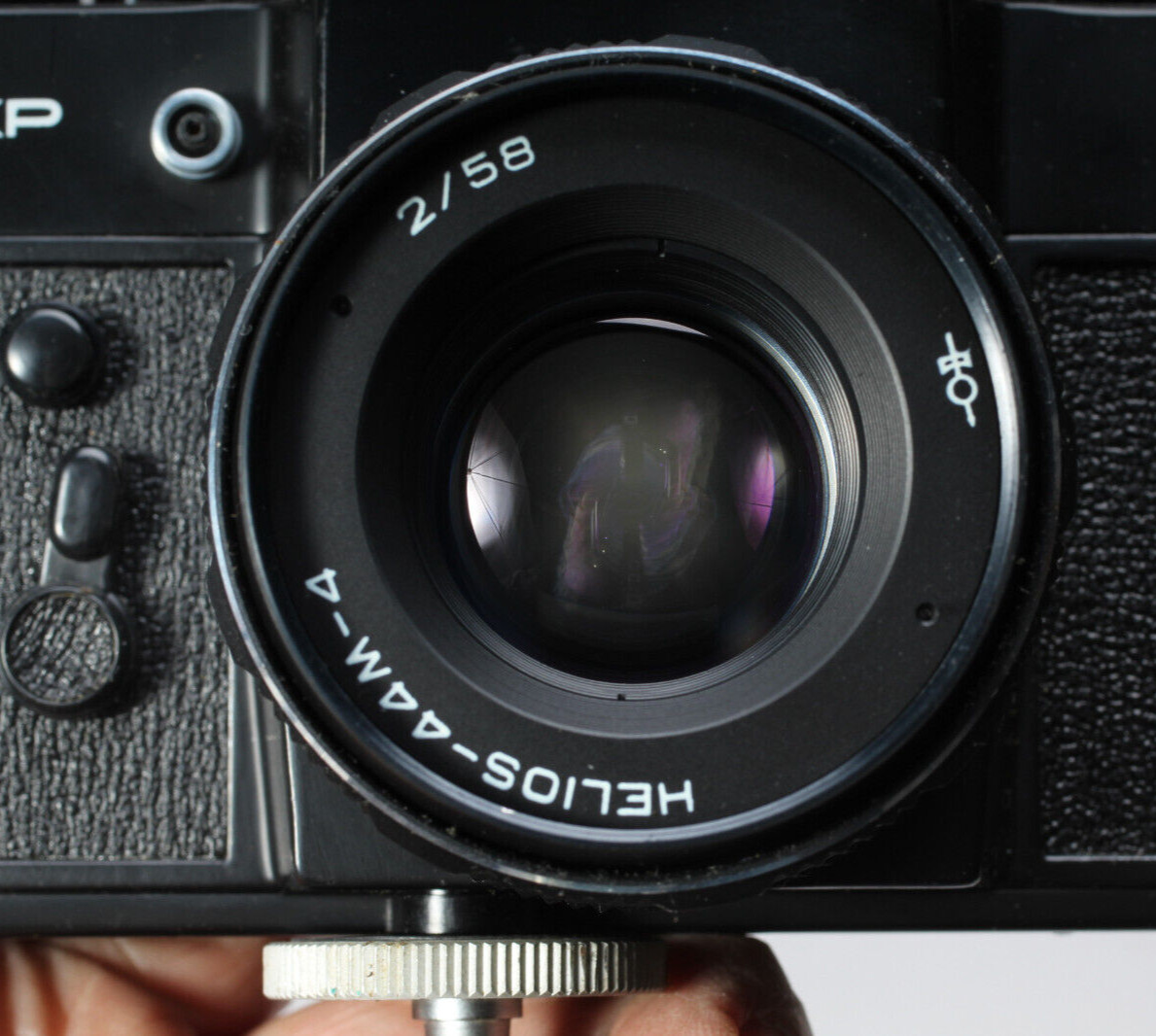 ZENIT 12-XP 35MM SLR W HELIOS 44M-4 58MM F/2 LENS
