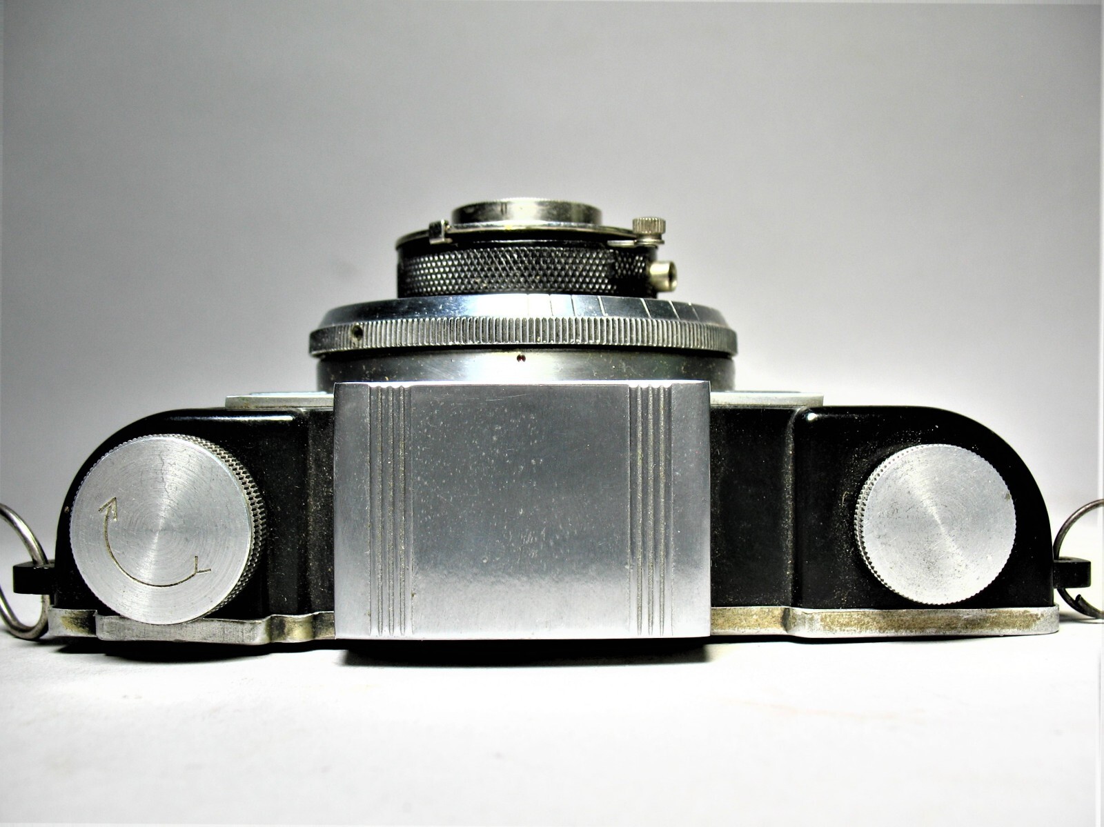 Detroit Detrola Model D Bakelite Camera 127 Roll Film with 50mm Anastigmat Lens