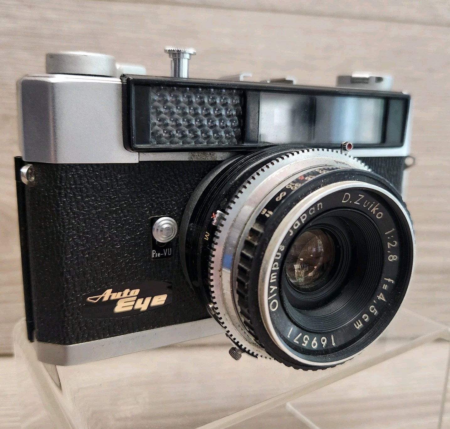 Olympus Auto Eye 35mm Rangefinder Film Camera D.Zuiko 1:2.8 f=4.5cm