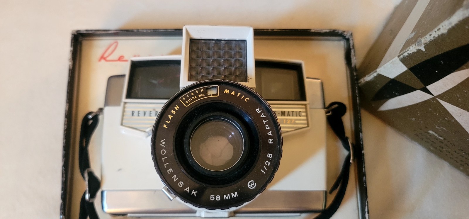 Revere Eyematic EE127 Camera Wollensak 58mm F2.8 Lens Raptor Flash Matic In Box!