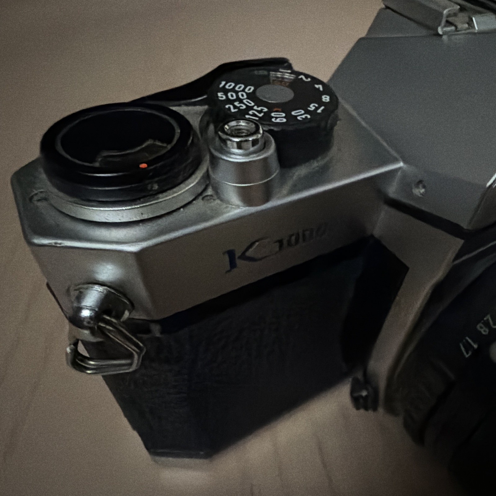Pentax K1000 Silver 35mm SLR Film Camera w/ SMC Pentax-M 50mm f/1.7 Lens