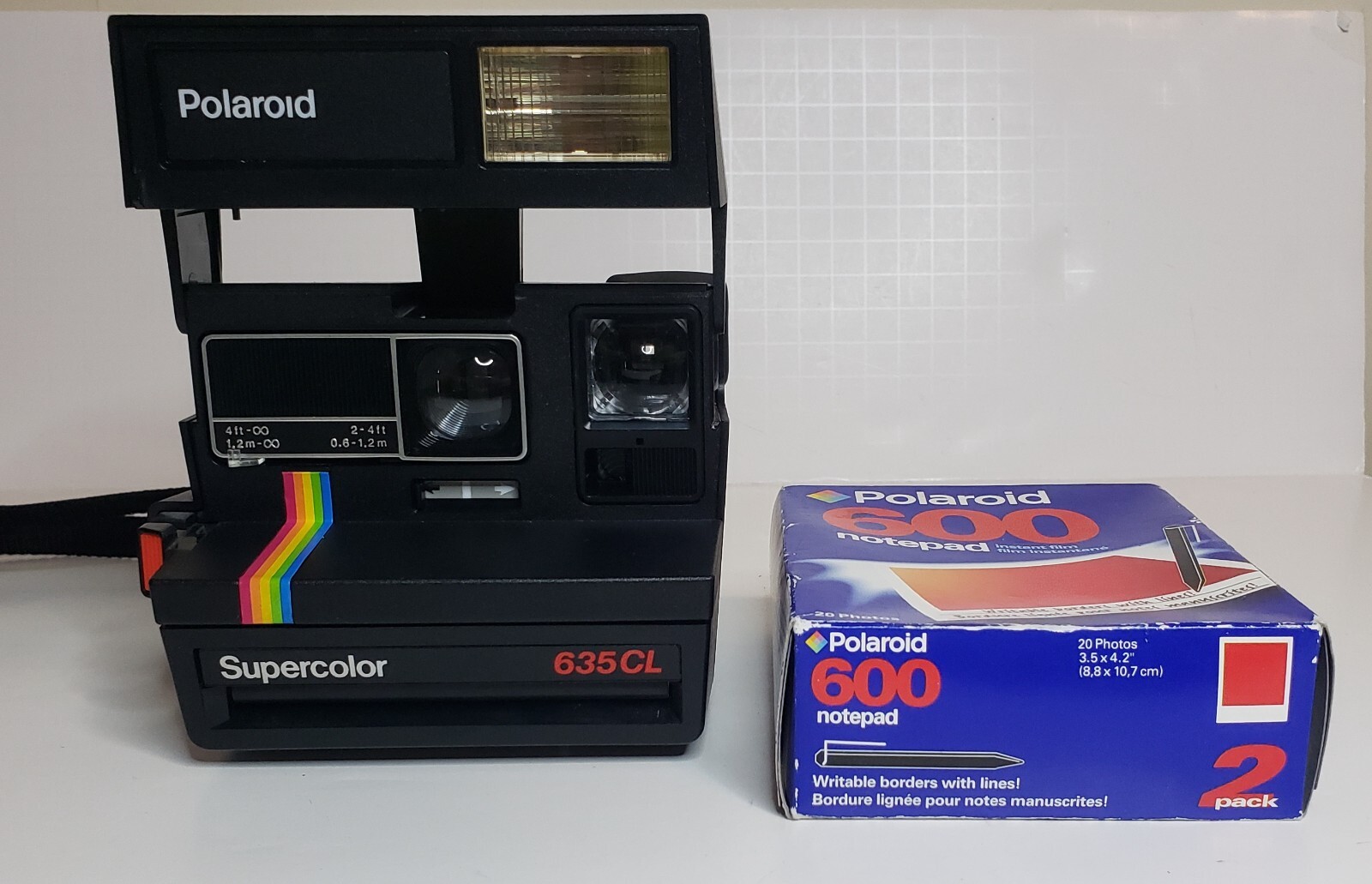 Polaroid Super Color 635CL Camera PLUS+ 2pk Polaroid Instant Film Vintage Retro