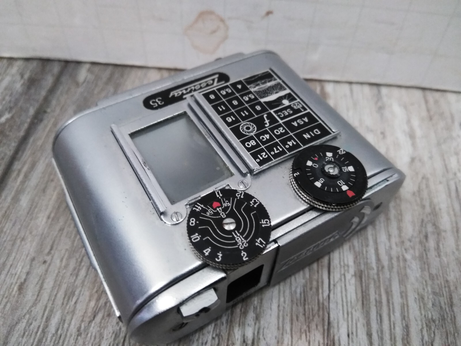 TESSINA 35 Automatic Spy Camera, (Parts / restoration Only)