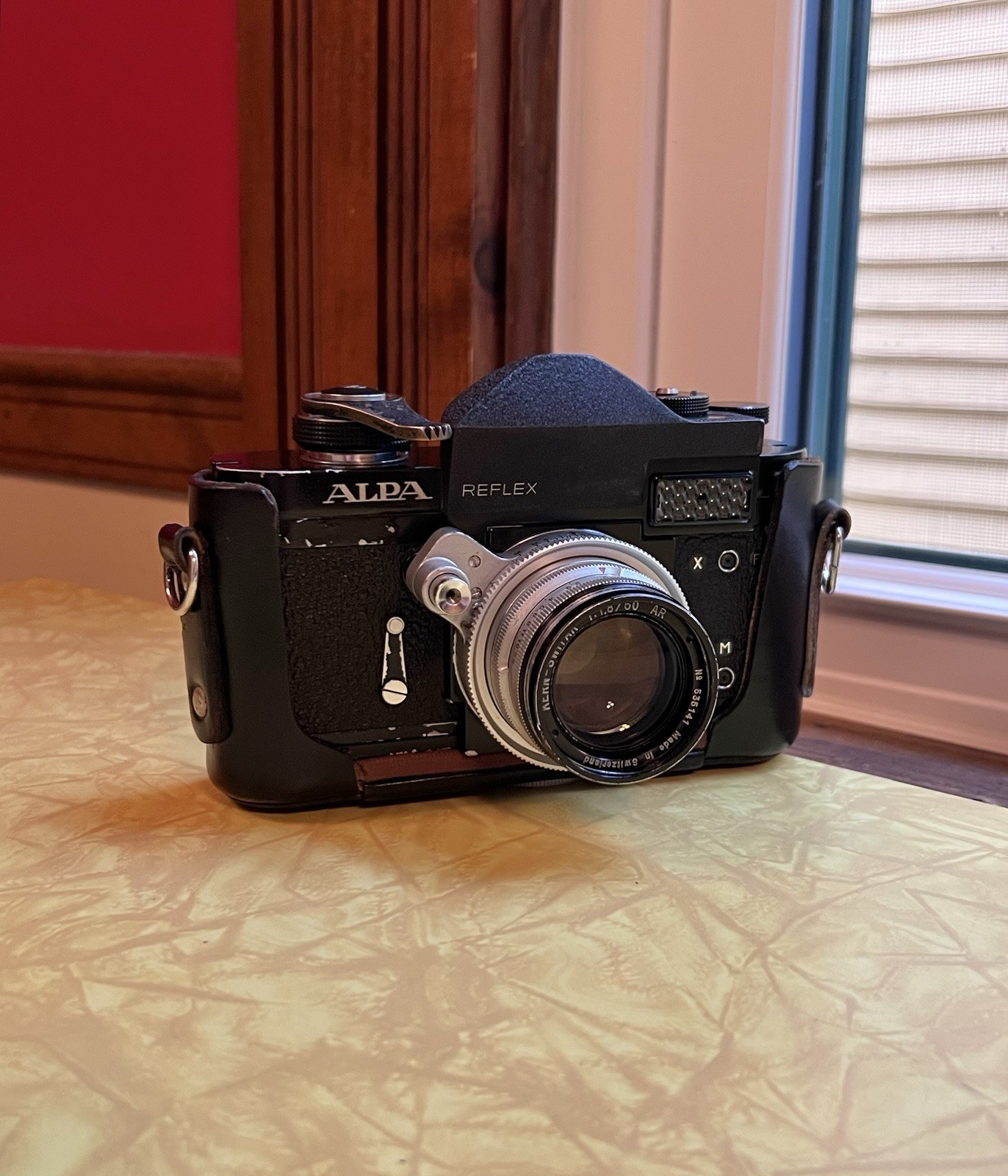 Alpa Reflex Mod 6c SLR 35mm Film Camera in Black with Kern Switar 50mm f1.8 Lens