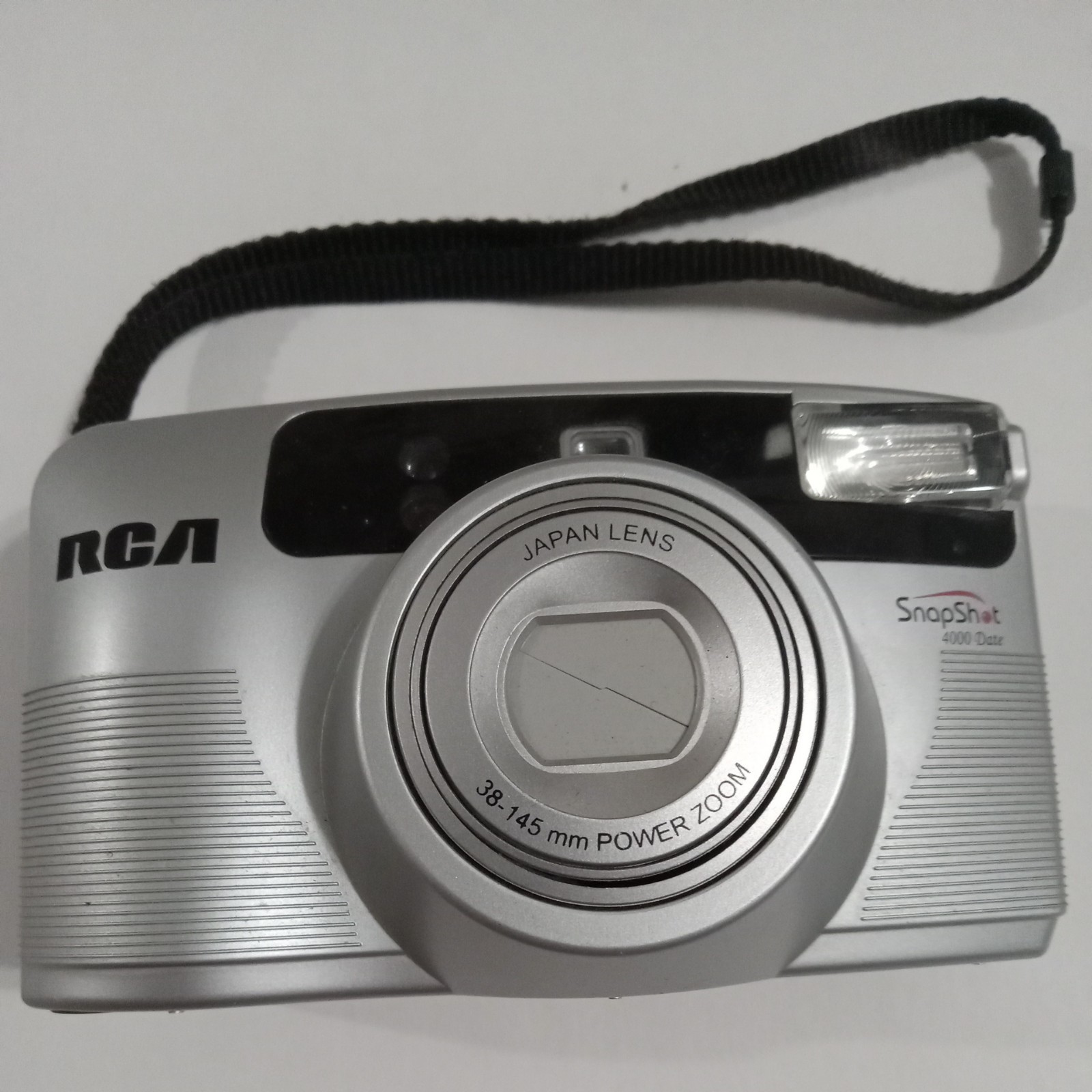 RCA Snapshot 4000 Date 38-145MM Zoom Point & Shot Camera