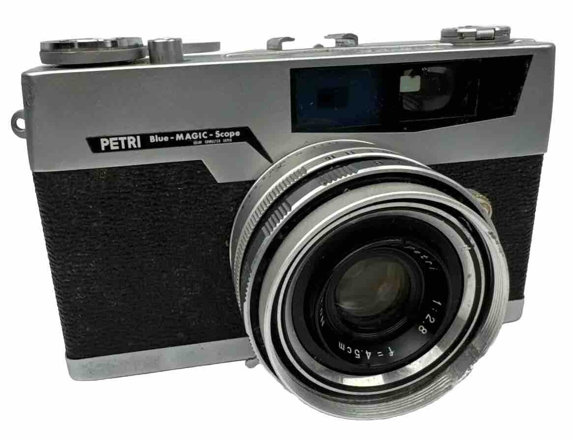 Vtg Petri 7 Blue Magic Scope 35mm Camera in Leather Case Japan Untested 1960s