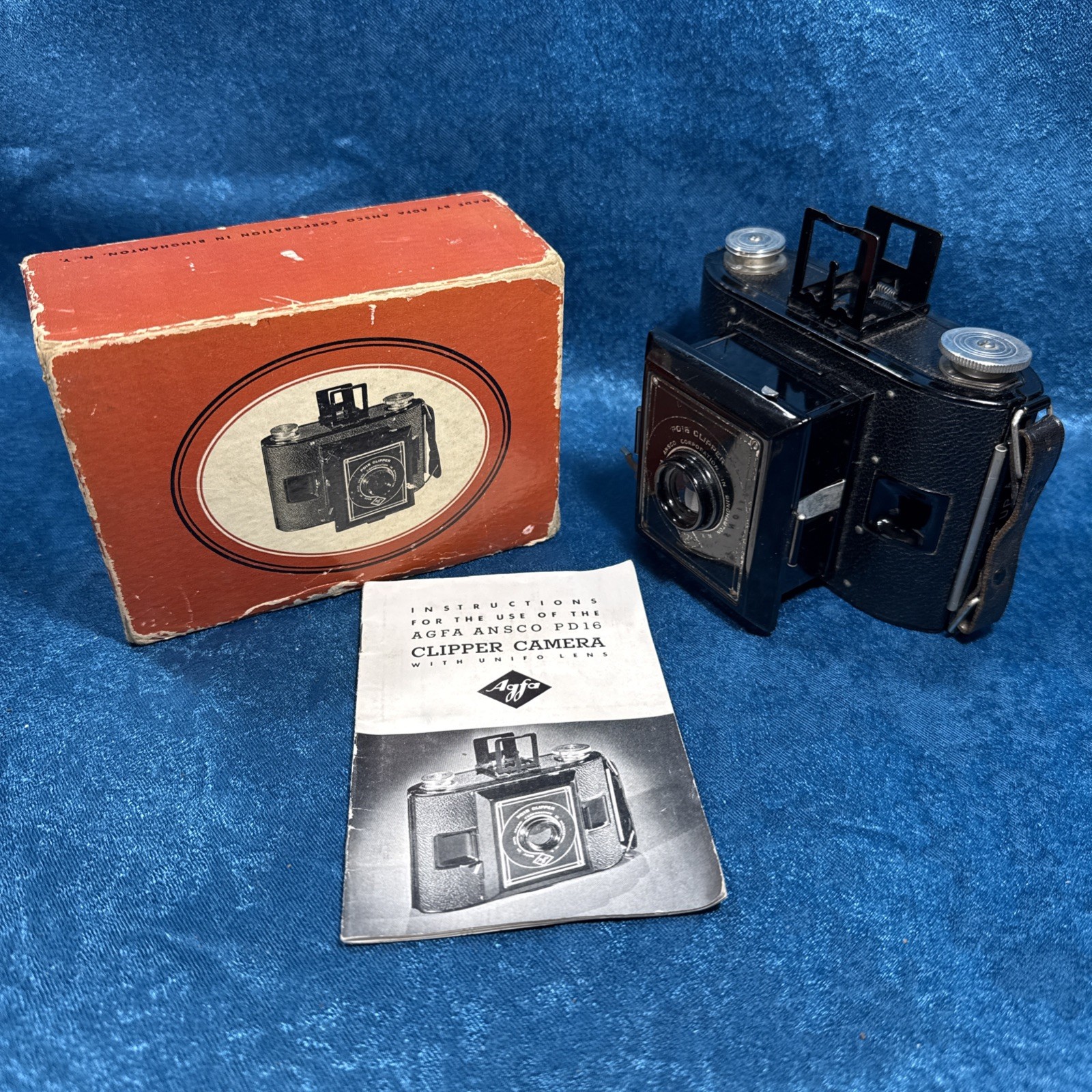 Vintage c1940 AGFA Ansco Corp PD16 Clipper Camera in ORIGINAL BOX UNIFO Lens