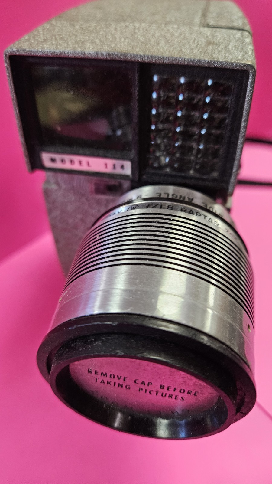 Revere EYE-MATIC CINE-ZOOM Spool 8MM 114 Camera f/1.8 RAPTAR Zoom Lens VINTAGE